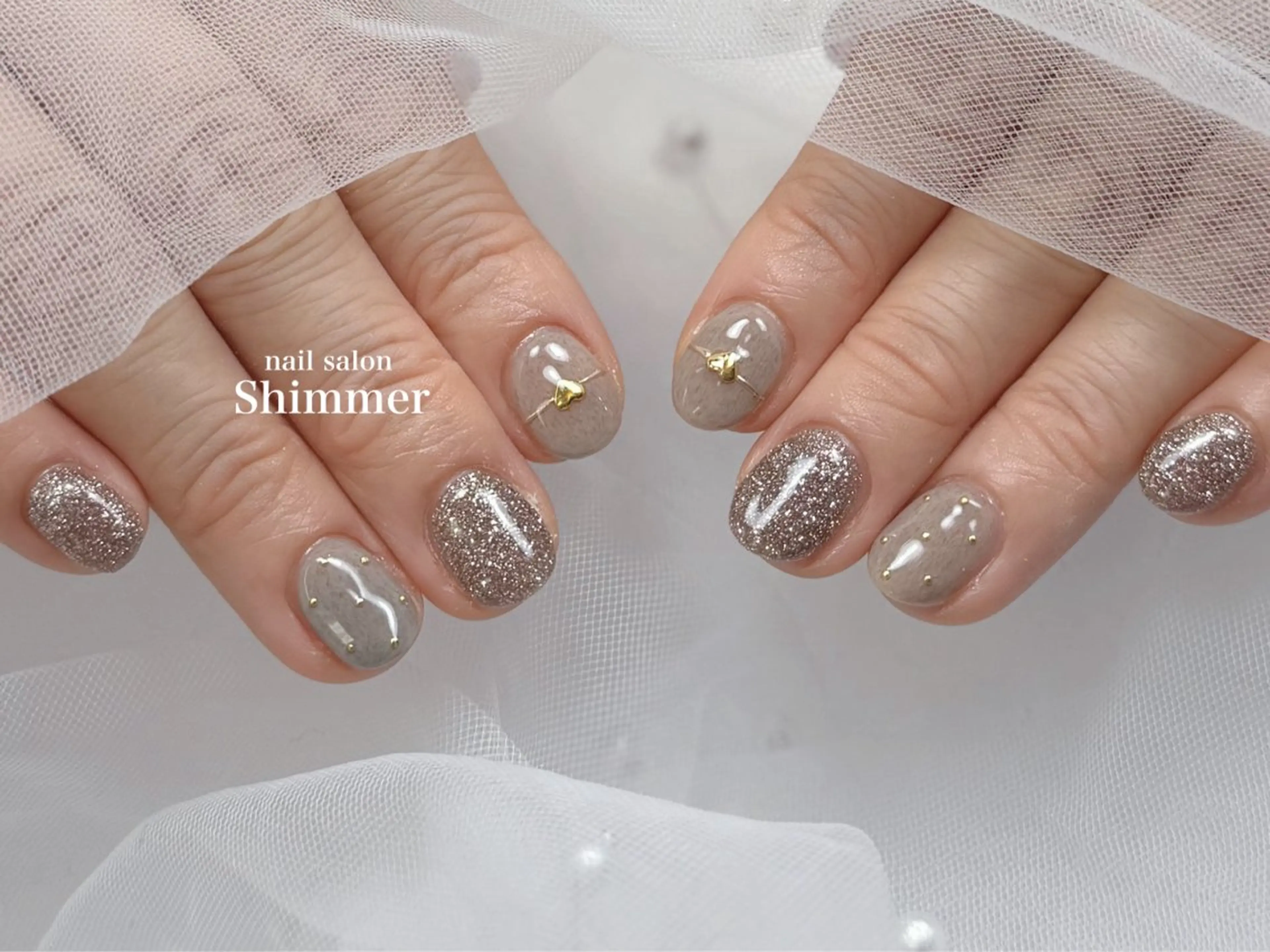 ネイル ハンドネイル Shimmer Risaのネイルデザイン