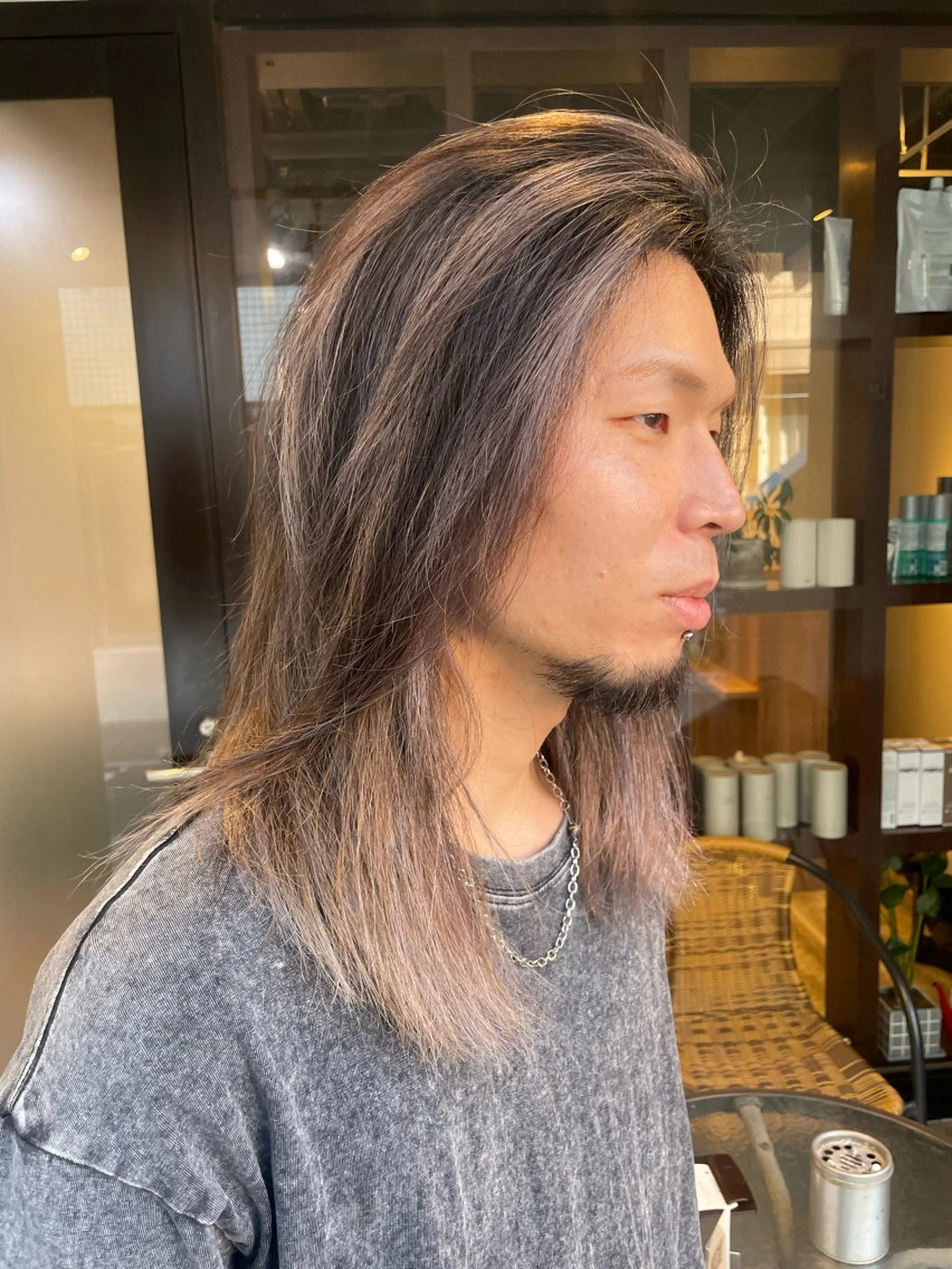 セミロング カラー メンズ メンズバレイヤージュ バレイヤージュ レイヤーカット カット ヘアカラー トリートメント しのはら まどかのヘアスタイル