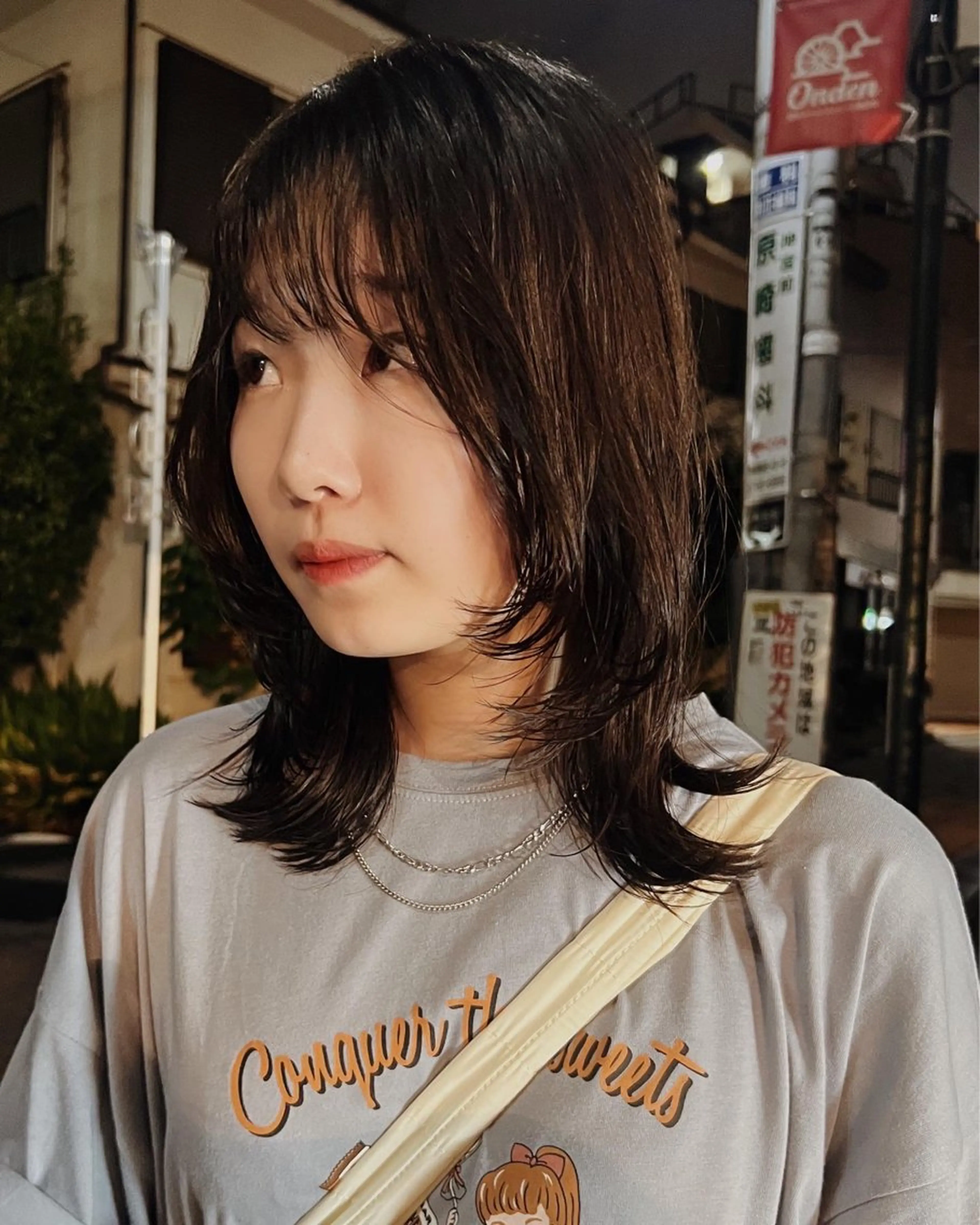 セミロング カラー パーマ ヘアアレンジ くびれヘア 顔まわりレイヤー 韓国風ヘア くびれレイヤー レイヤーカット ショートヘア原宿 fifth コシのヘアスタイル