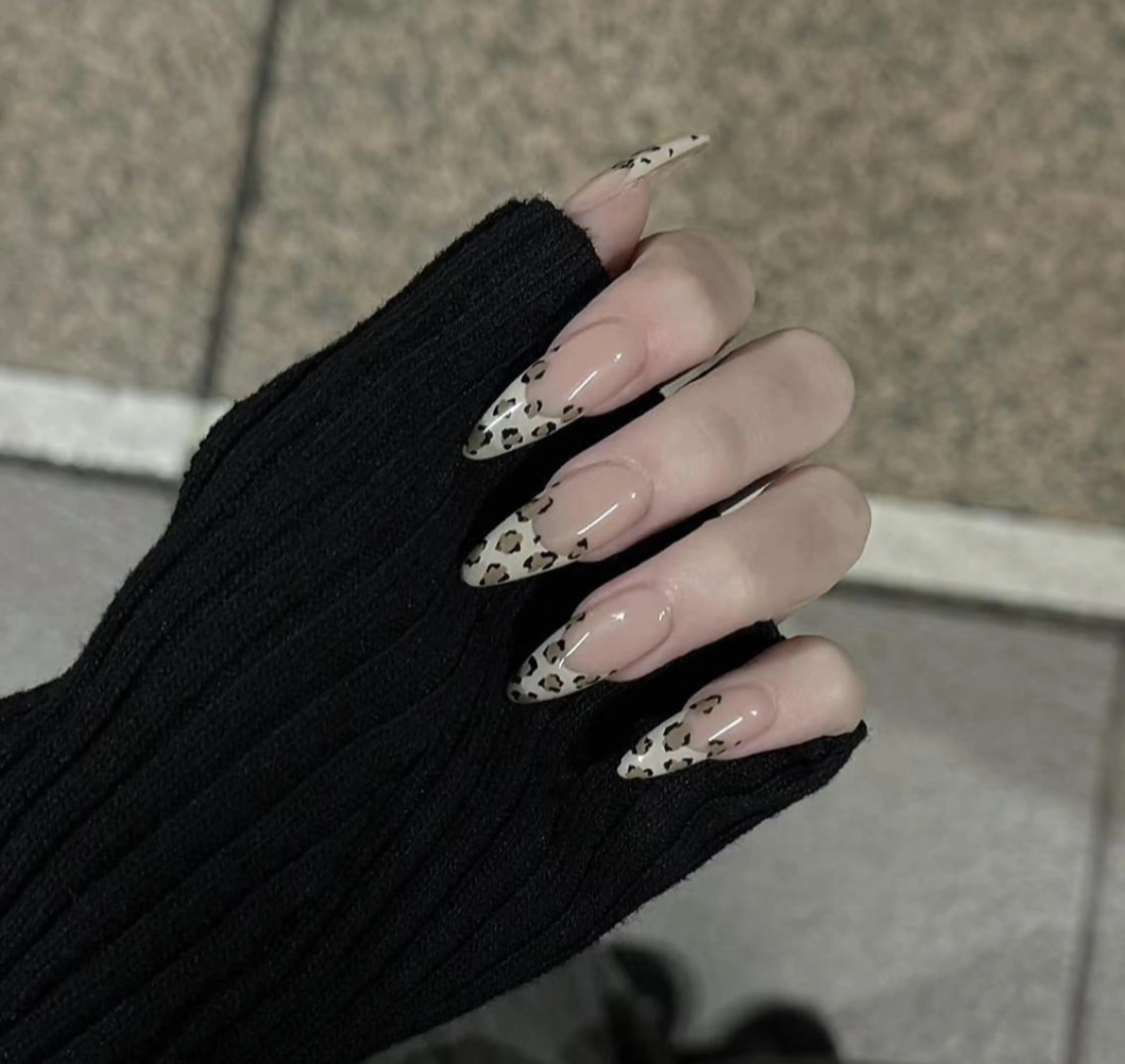 ネイル ハンドネイル ハンドケア 🍑 momo_nailのネイルデザイン