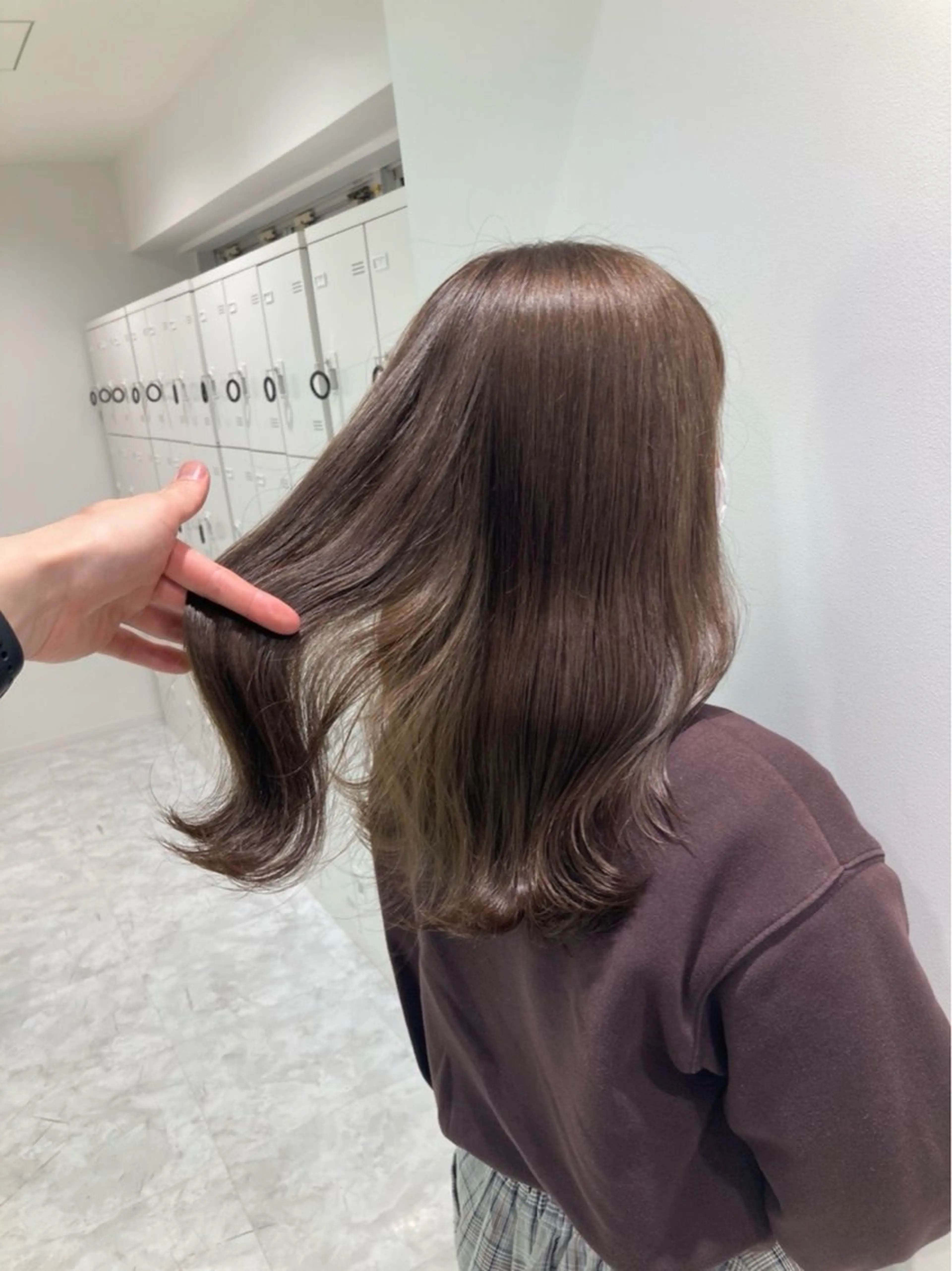 ミディアム カラー ヘアカラー トリートメント ヘッドスパ ヘアセット 韓国風ベージュ🤎 赤みなし🌿横浜🤎のヘアスタイル