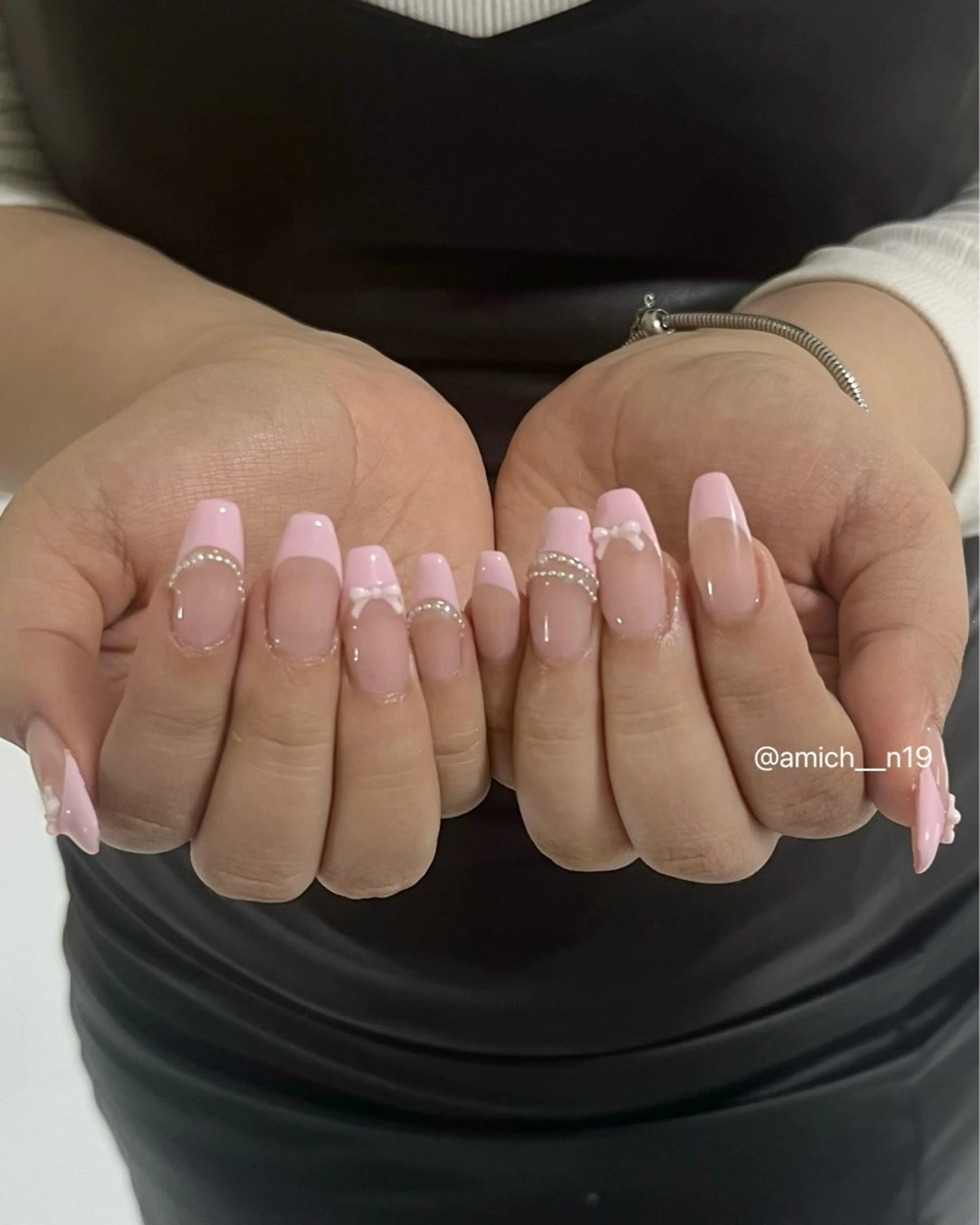 ネイル ハンドネイル ayumi ✩.*˚のネイルデザイン