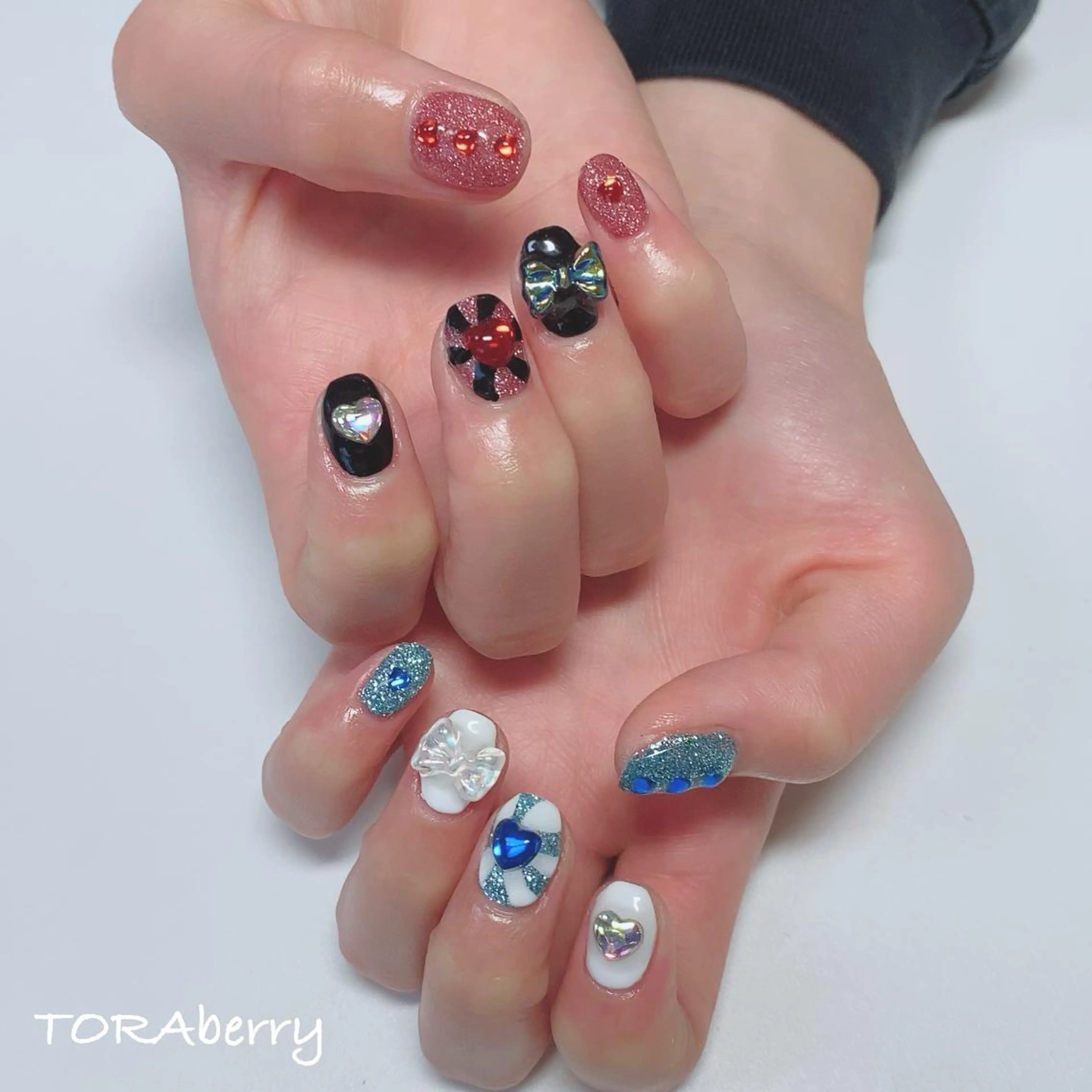 ネイル ハンドネイル ネイリスト なつみのネイルデザイン