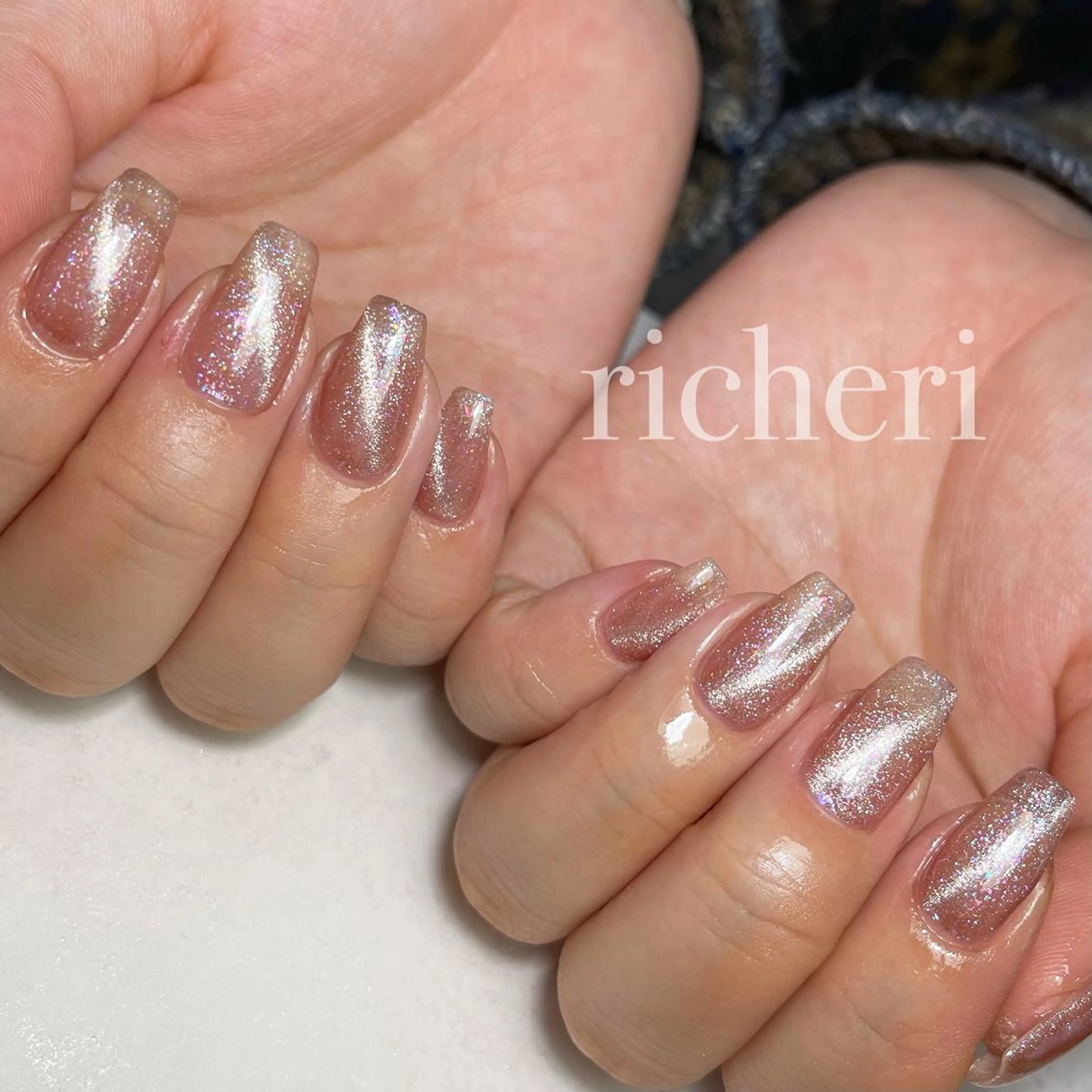 ミディアム ネイル 韓国風ヘア アートネイル フラッシュネイル フレンチネイル ジェルネイル ハンドネイル richeri beautyのエステ・リラクイメージ