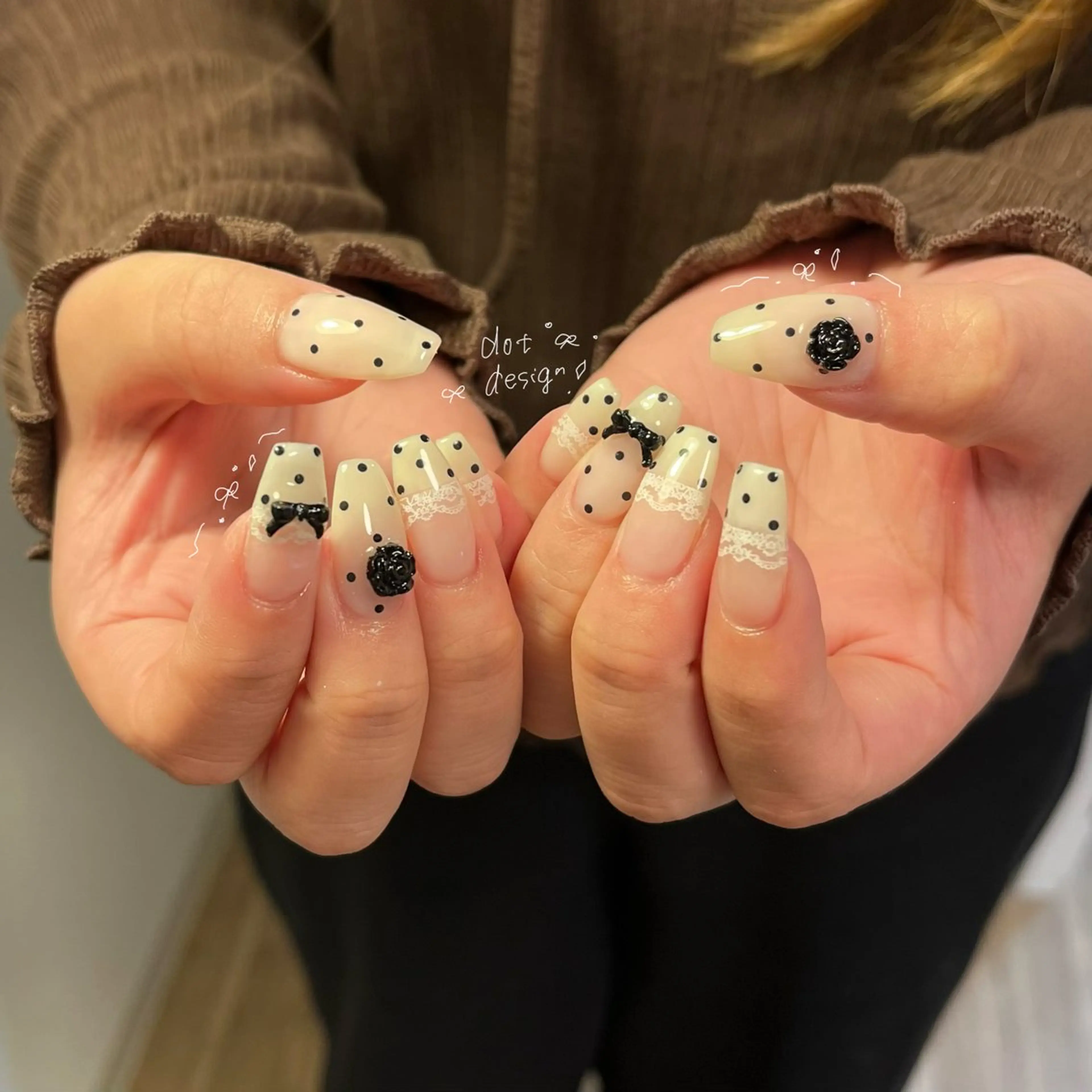 ネイル ハンドネイル フットネイル neroria nailのネイルデザイン