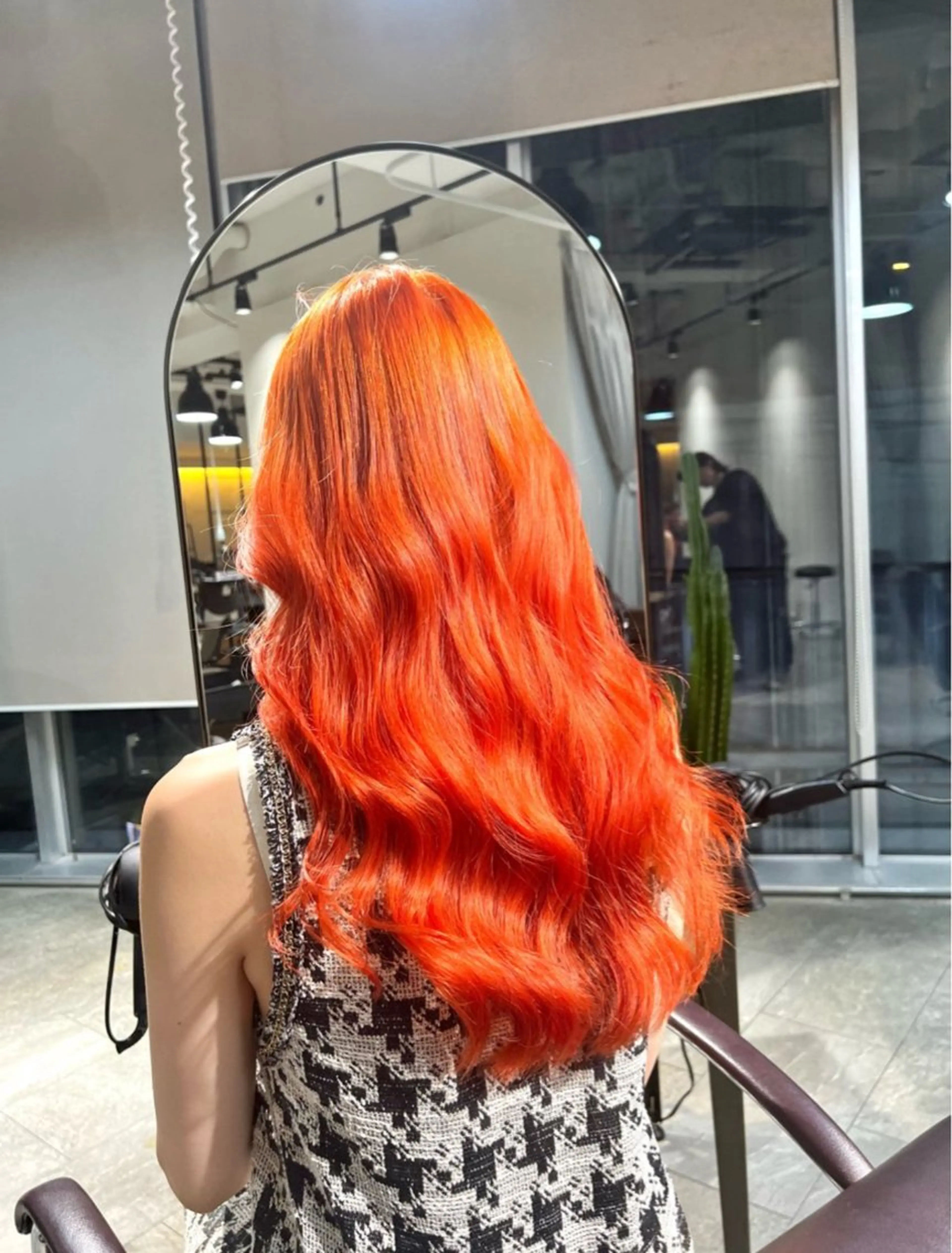 ロング カラー ヘアカラー トリートメント ヘアセット 🌈インナーカラー ‘ショウマ’🌈のヘアスタイル
