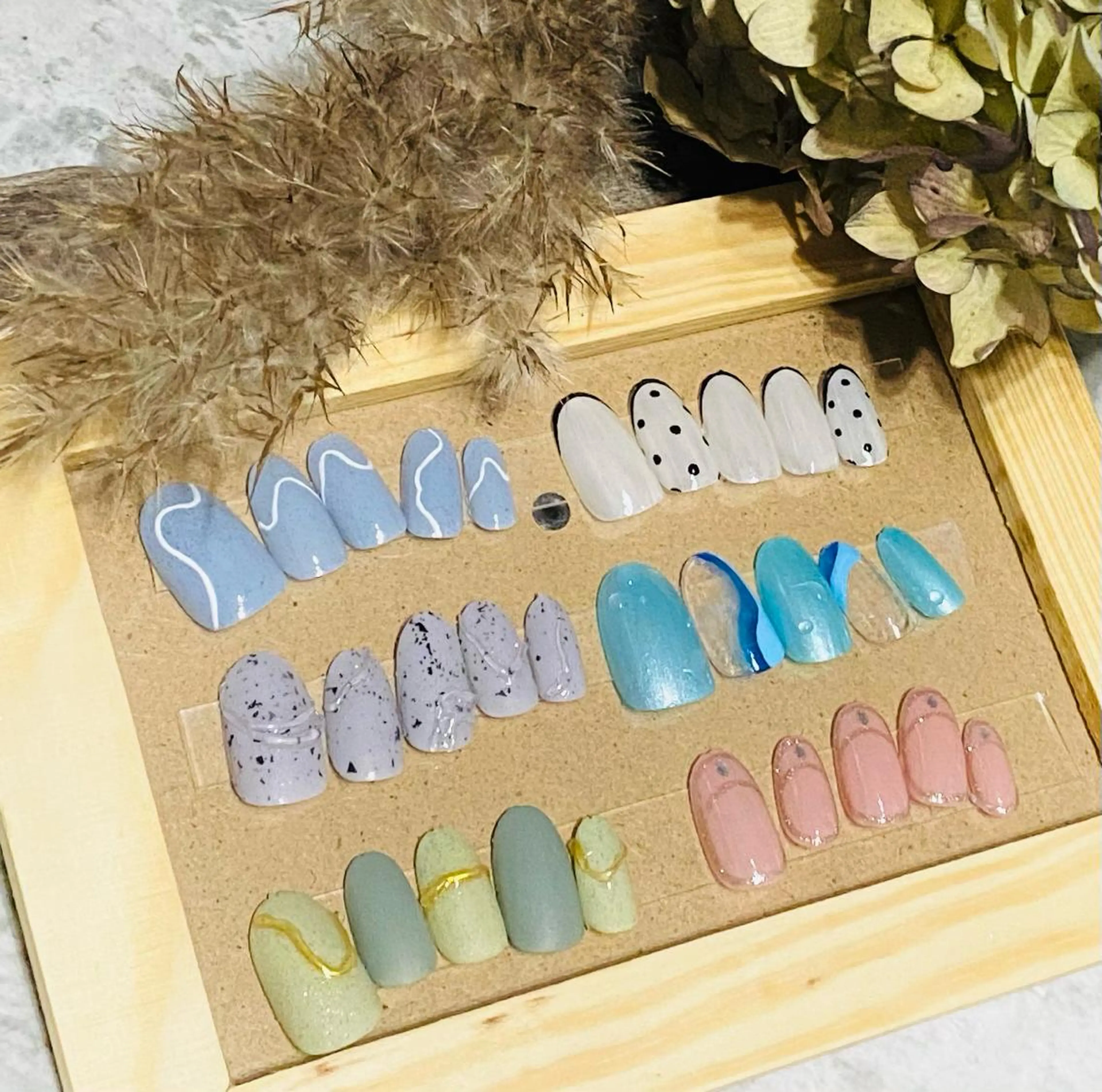 ネイル IROHA Nail 矢掛萌子のネイルデザイン