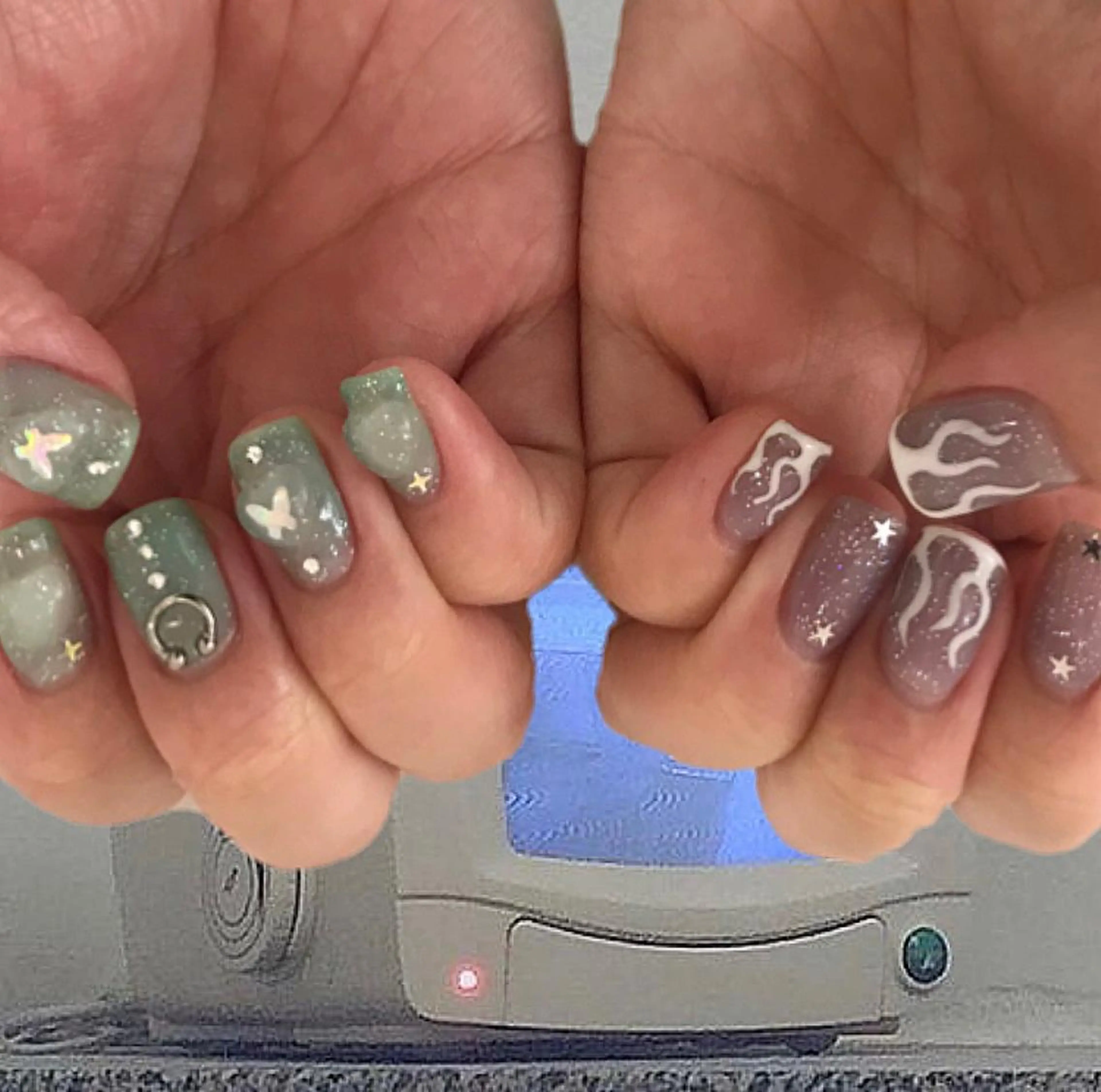 ネイル sharesalon    room59所属・nozomi 🌙のネイルデザイン