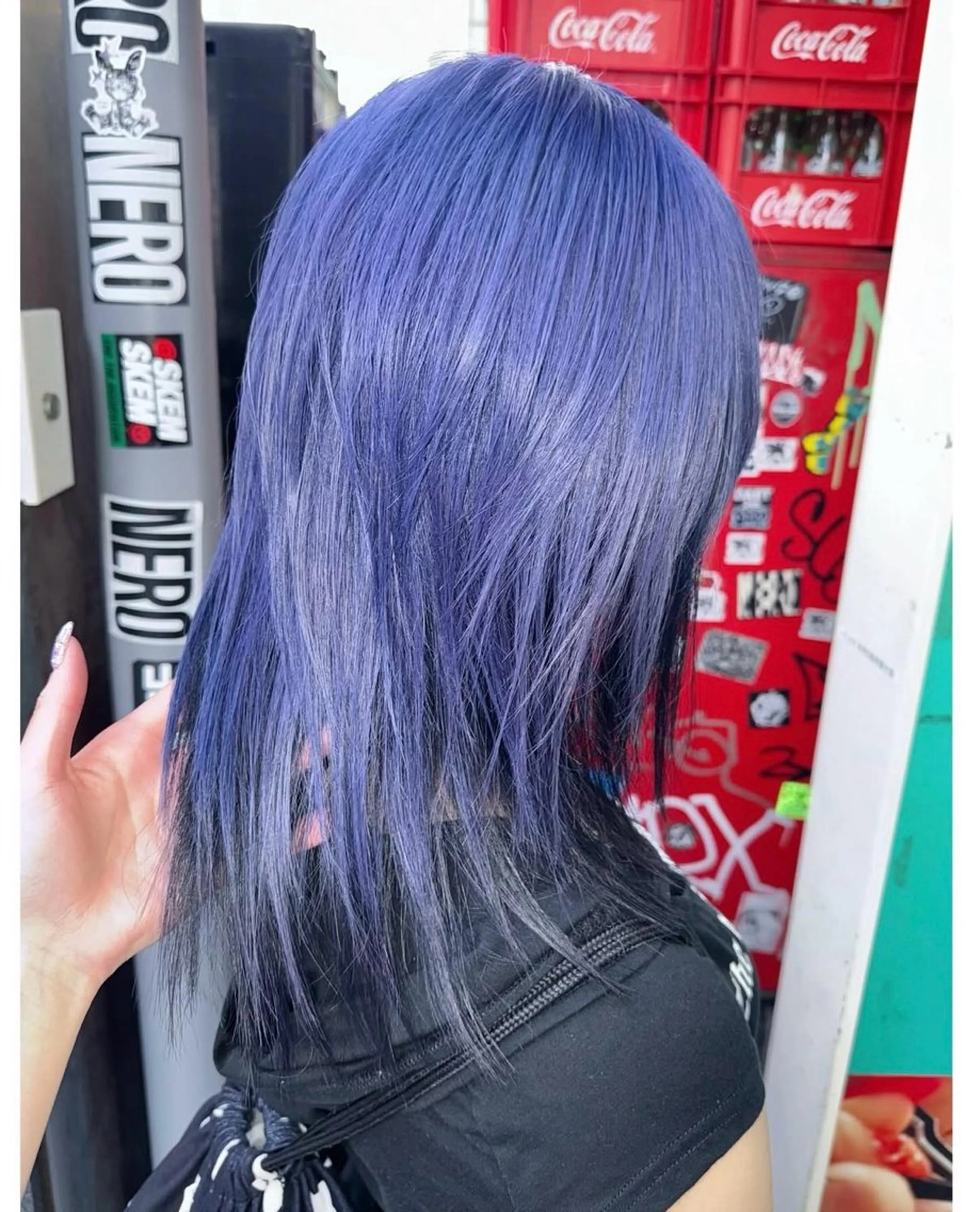 ミディアム カラー 黒髪 ブルーカラー パープルカラー ヘアカラー GARU-ガル-所属・TSUNO🦖 派手髪/オタク美容師のヘアスタイル