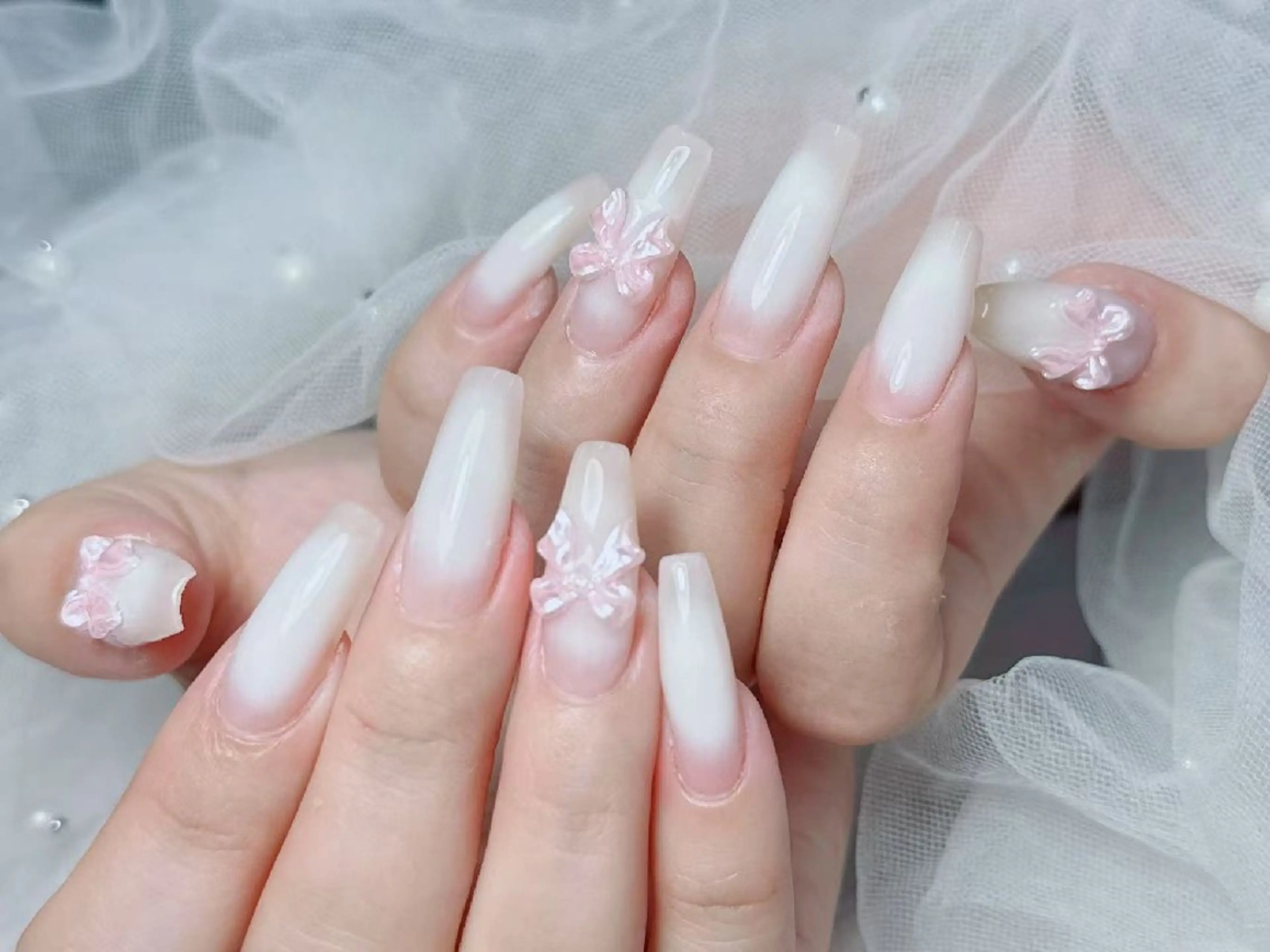 ネイル オーロラネイル チークネイル 長さ出し フットネイル フレンチネイル ハンドネイル ＫＯ ＫＯのネイルデザイン