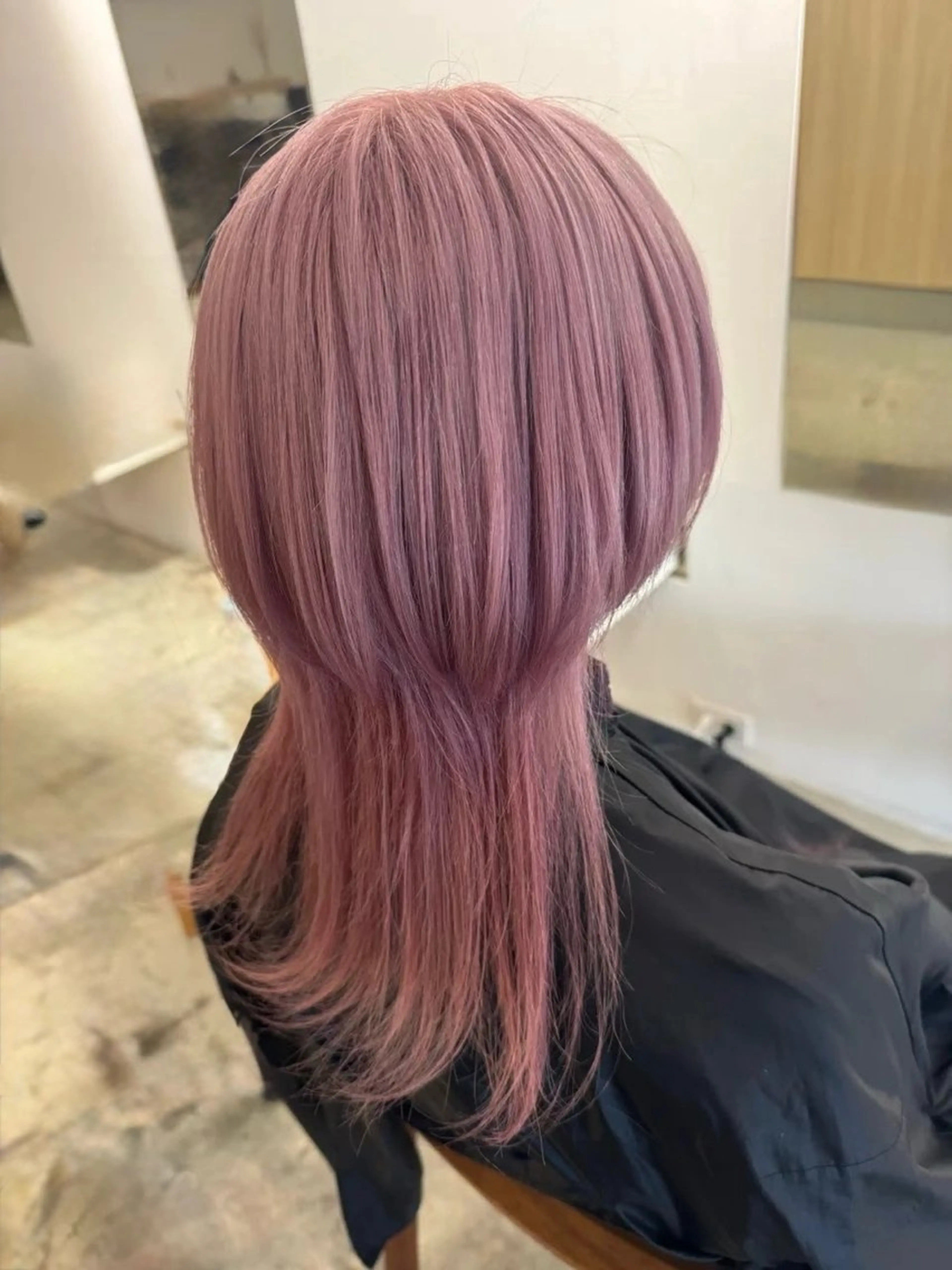 ロング ウルフカット 💖ASUKA 💜/透明感カラーのヘアスタイル