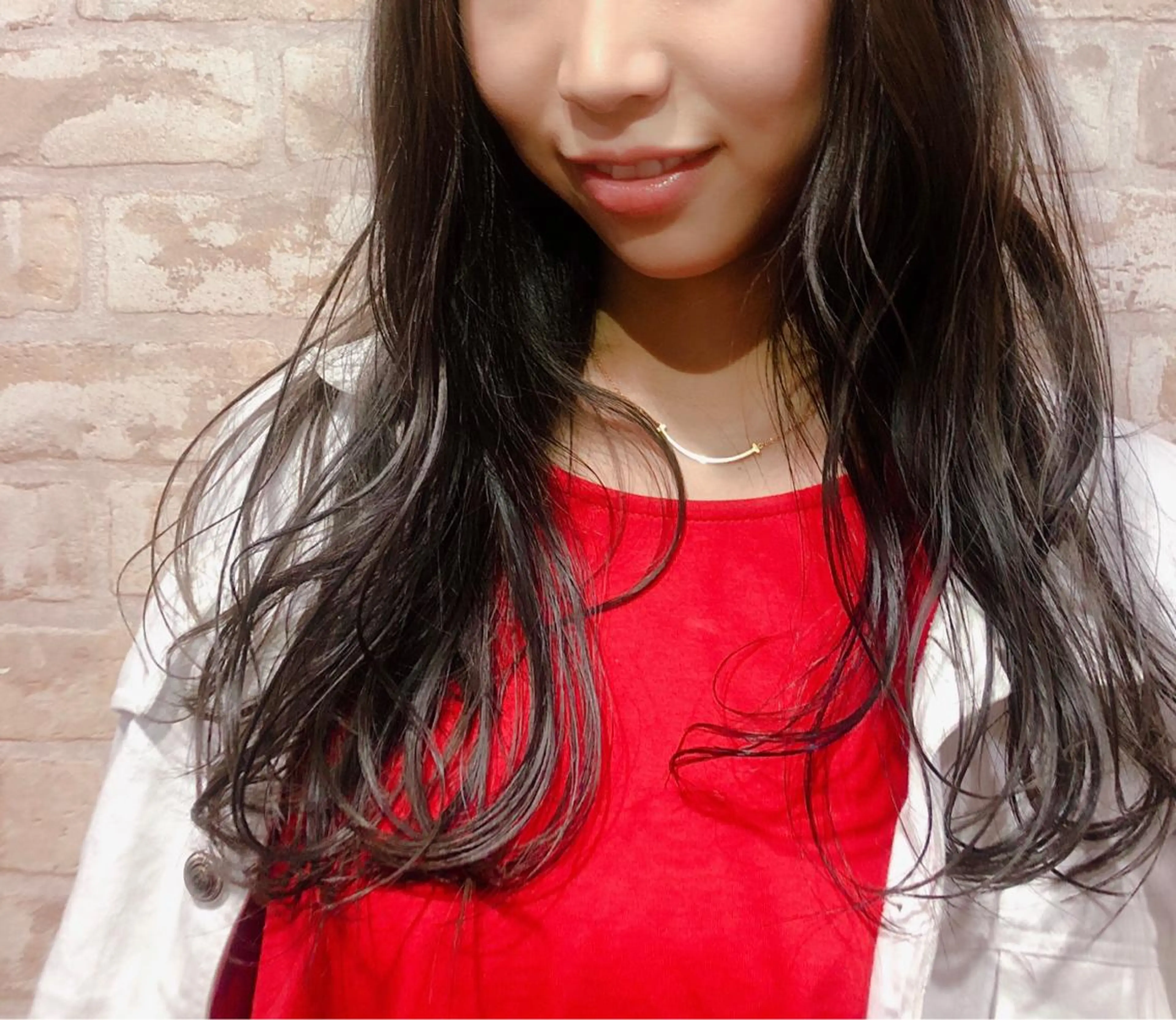 カラー 岩渕 由里香のヘアスタイル