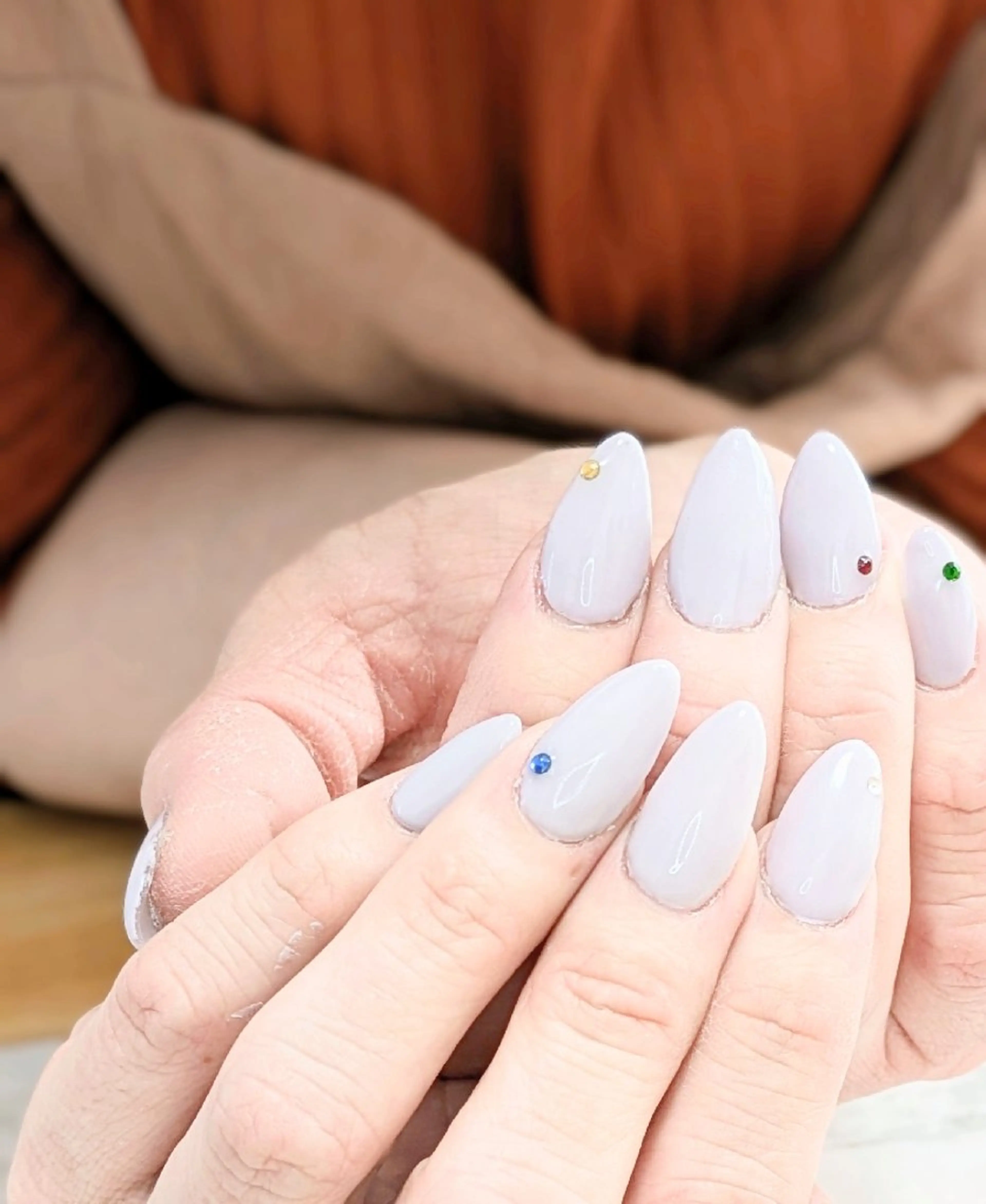 ネイル imaichise 🧡💜推しネイルのネイルデザイン