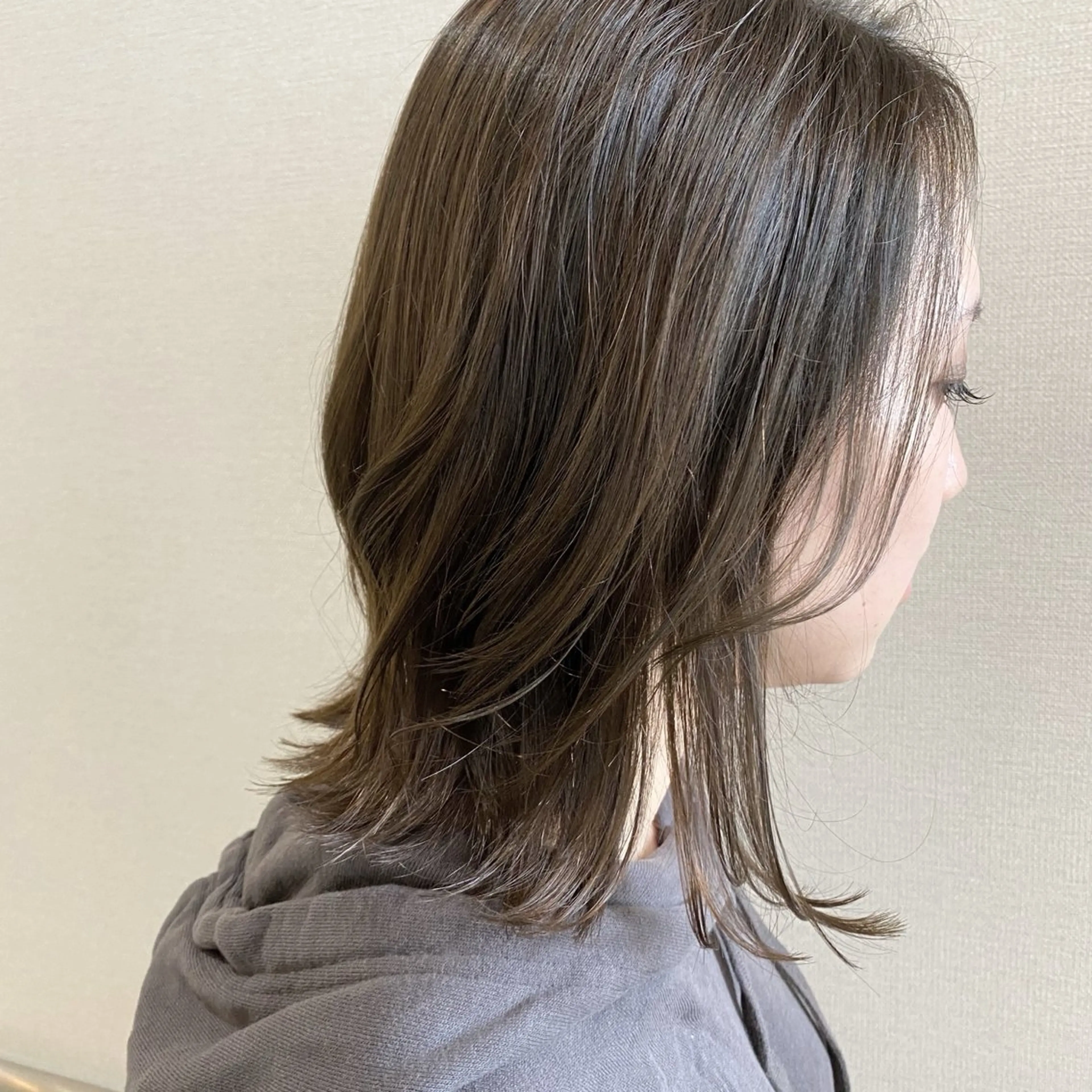 ミディアム カラー ヘアカラー トリートメント ROCCA hair eje. 千晴のヘアスタイル