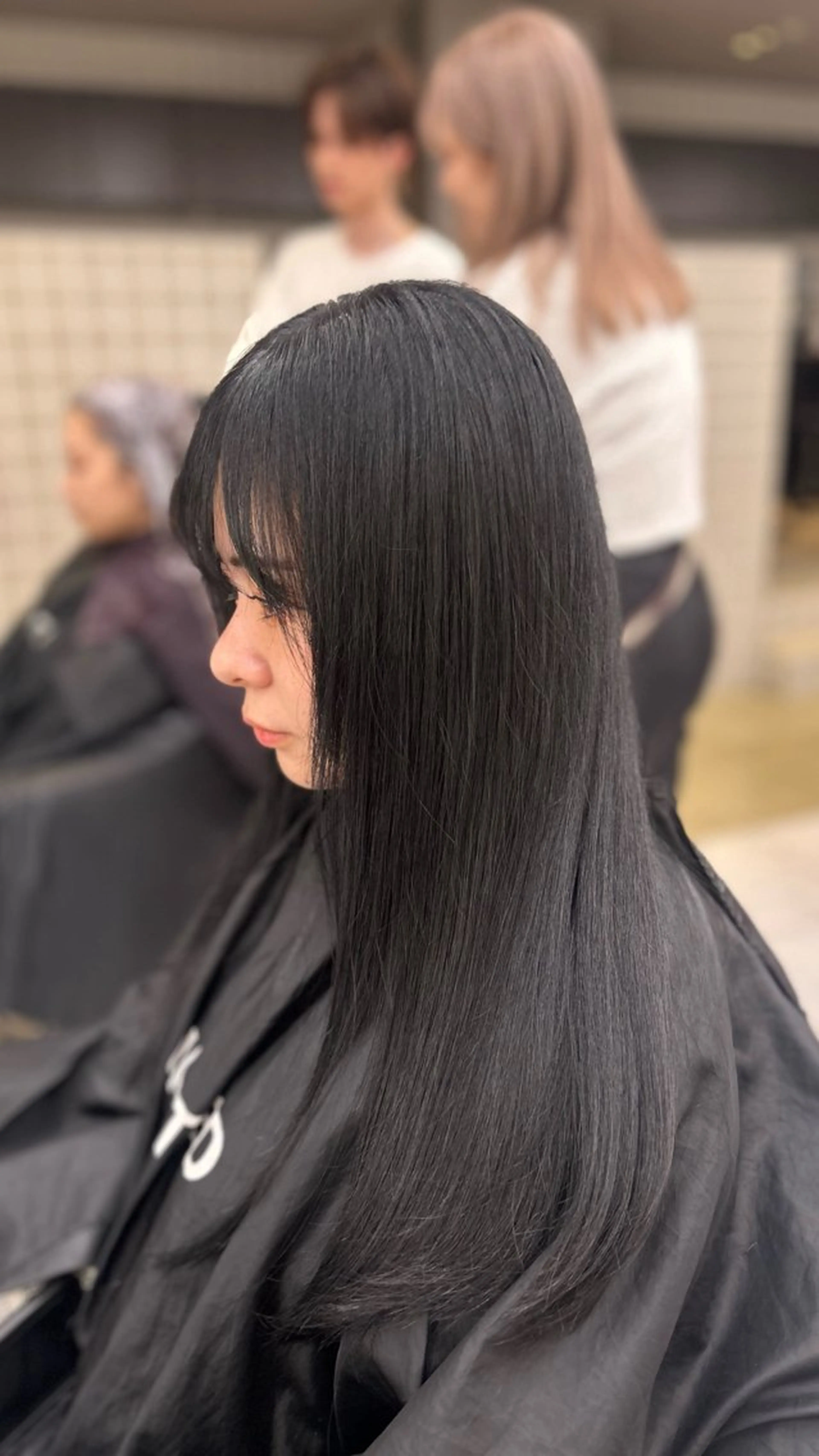 カラー 透明感ベージュ🤎 ナチュラルレイヤーのヘアスタイル