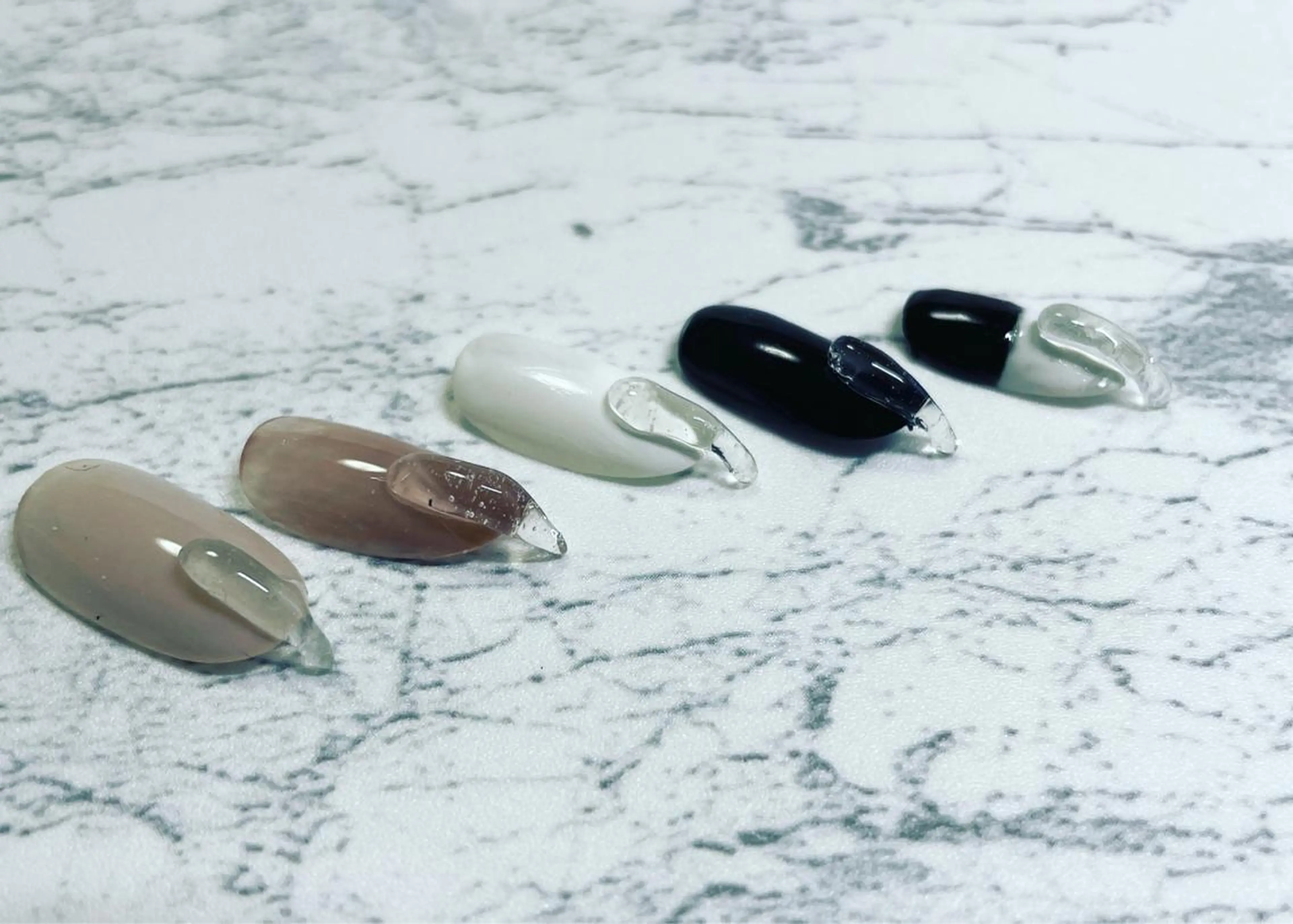 ネイル doux BORIEのネイルデザイン