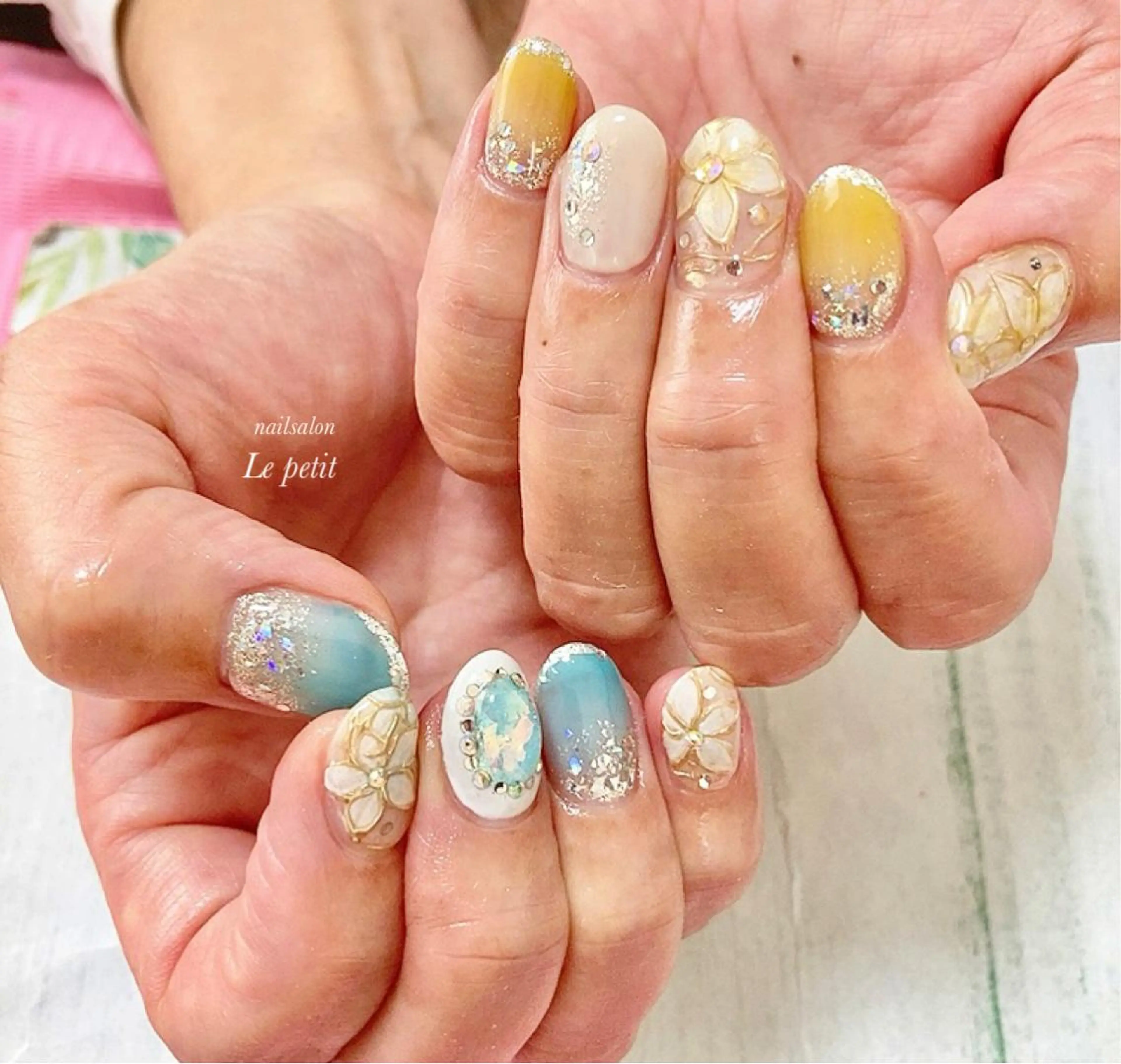 ネイル 石野 広佳のネイルデザイン