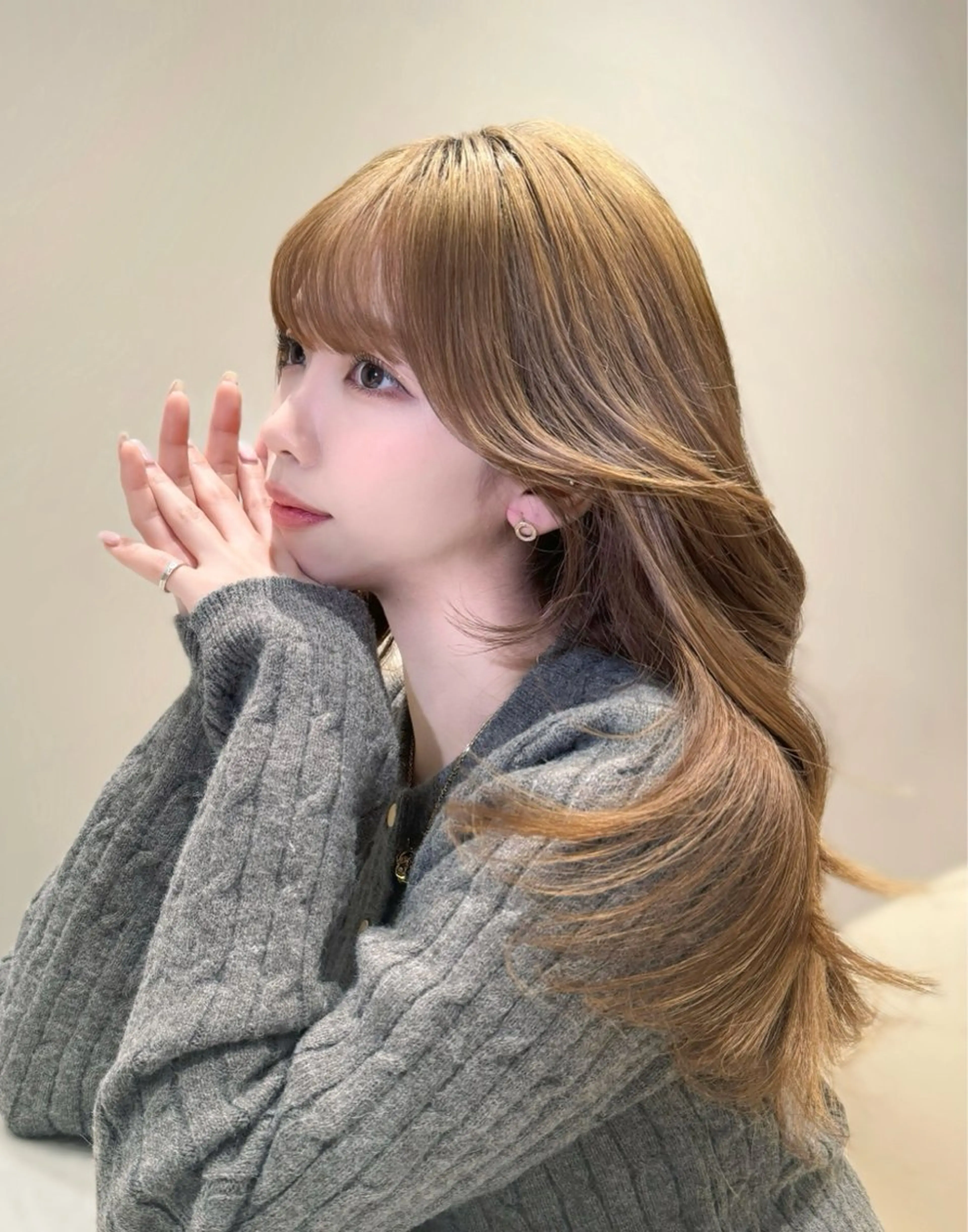 ミディアム カラー カット ヘアカラー トリートメント ヘッドスパ ヘアセット 韓国ヘア/レイヤー/ 顔まわり/りょーとのヘアスタイル