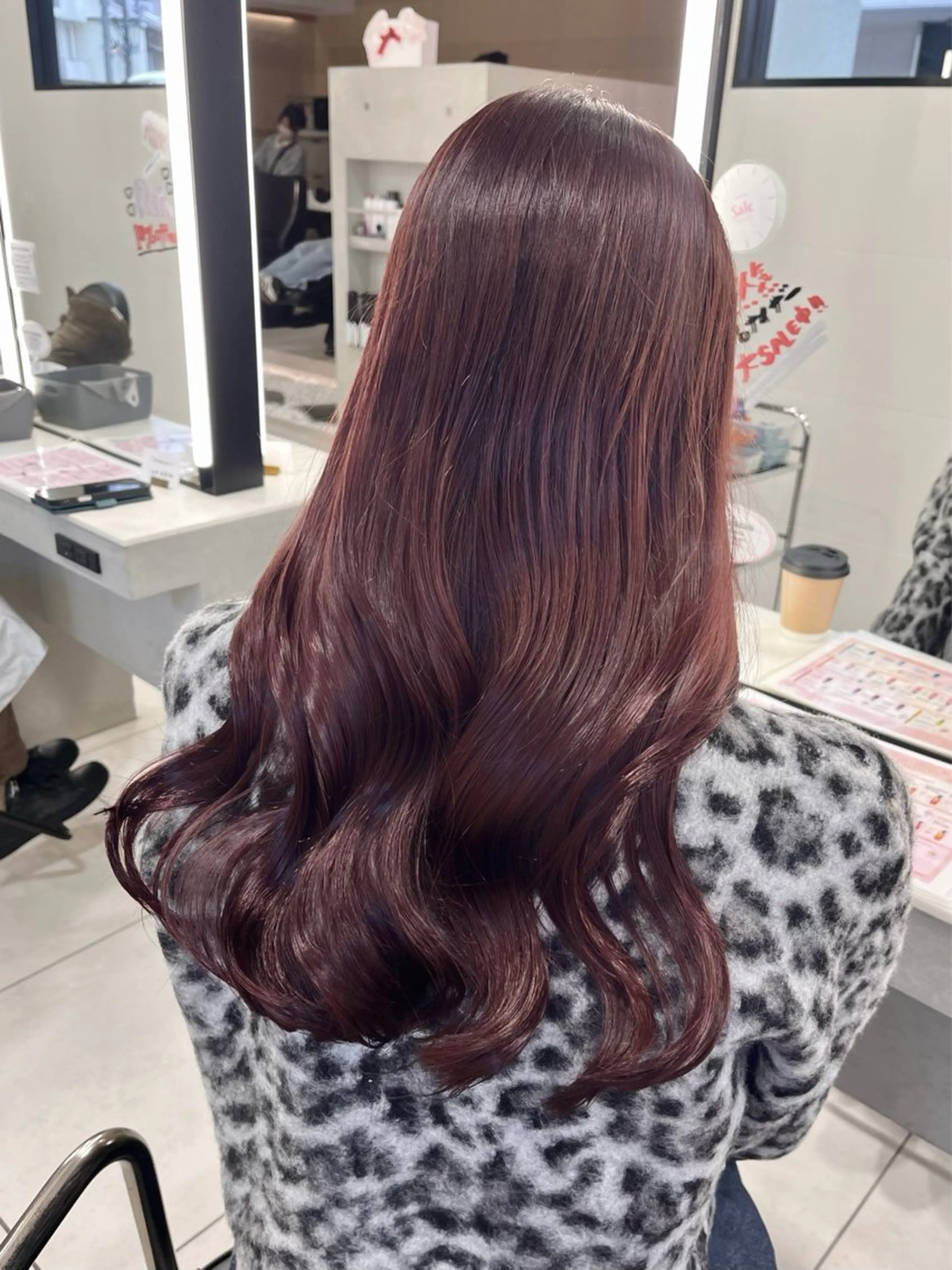 ロング ヘアカラー トリートメント 🎀透明感カラー🎀 稲垣至恩🎀のヘアスタイル