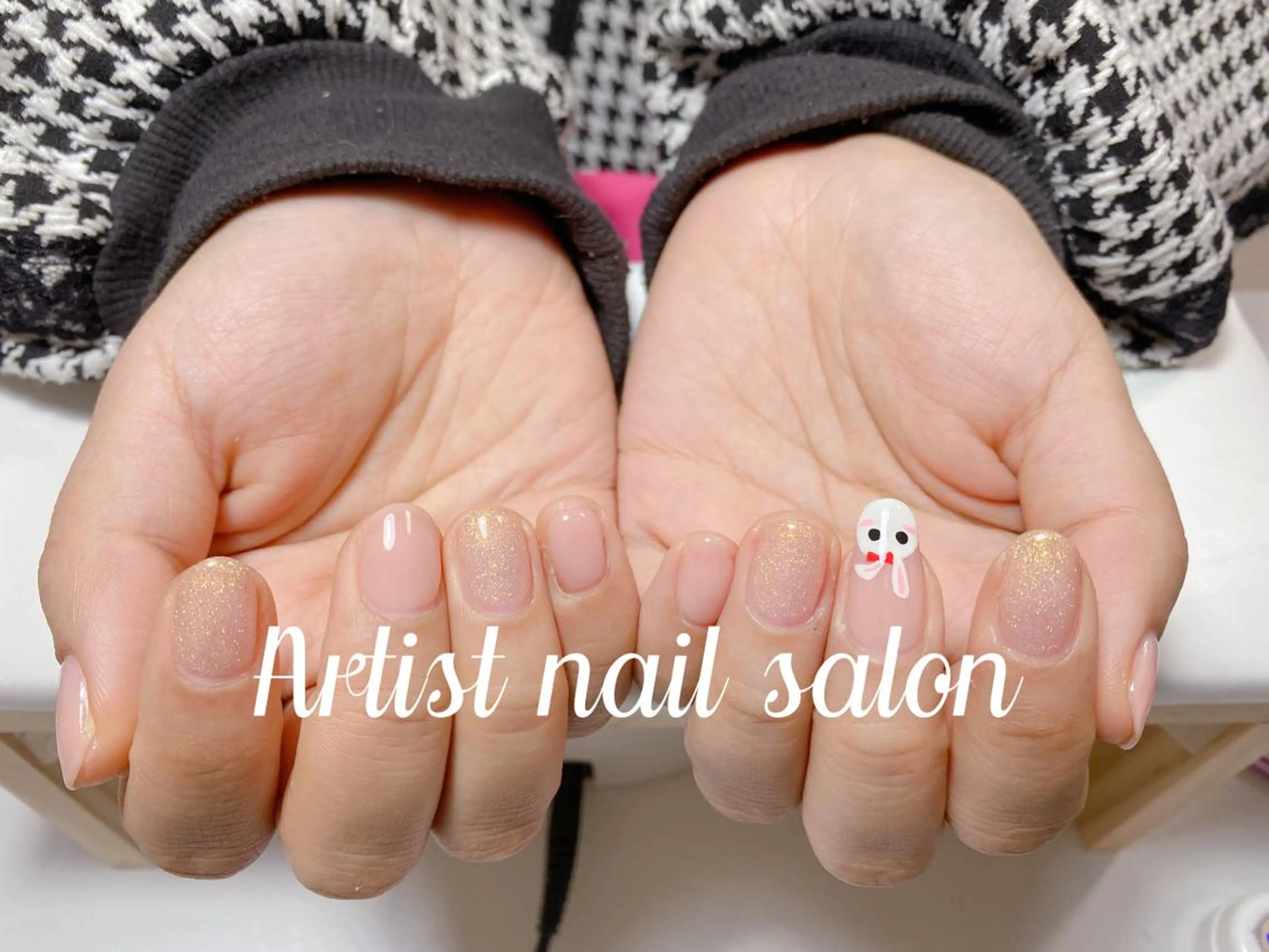 ネイル 持ち込み ハンドネイル ハンドケア 小林 凛のネイルデザイン