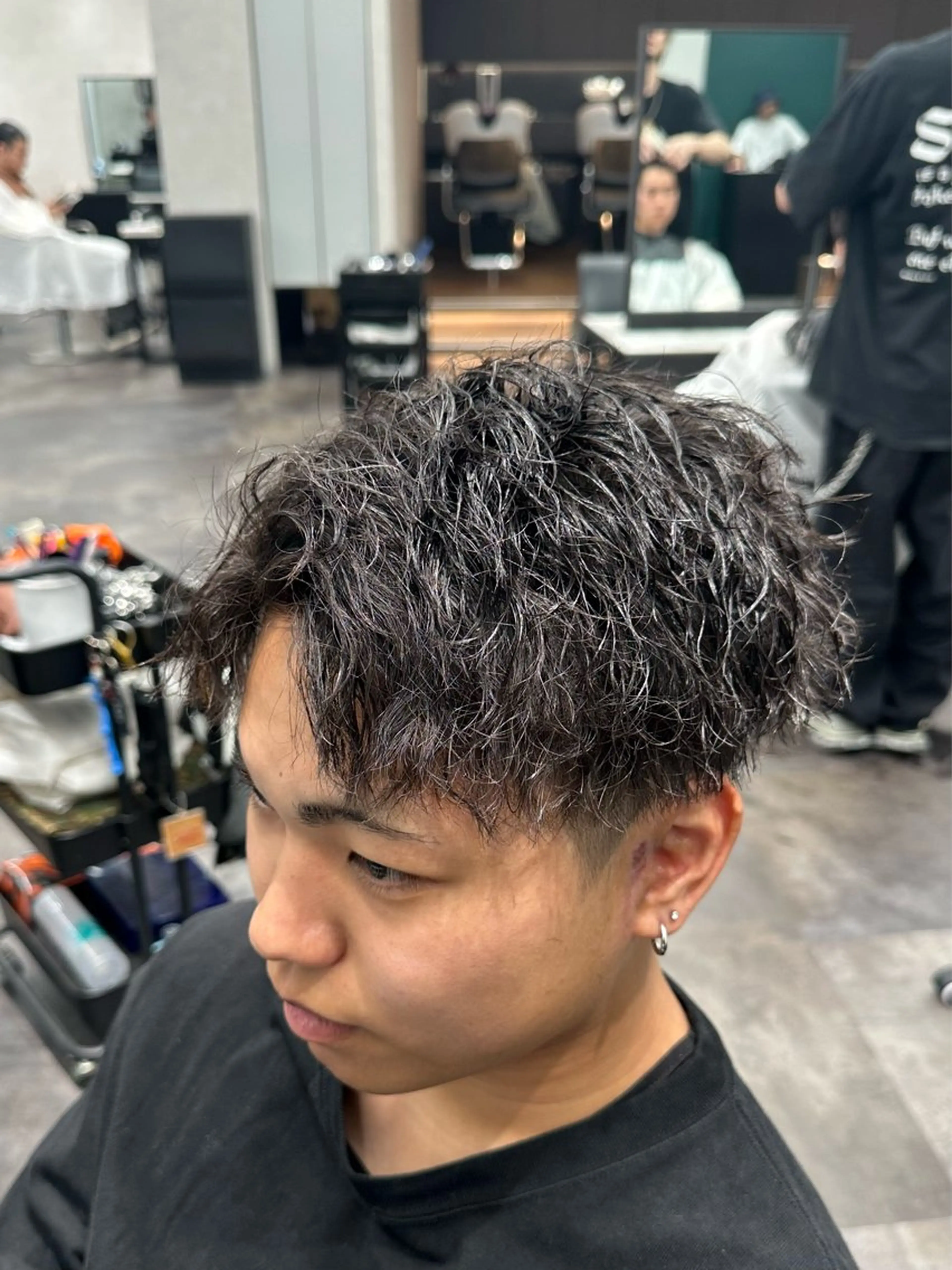 カット＋ツイストスパイラルパーマの写真
