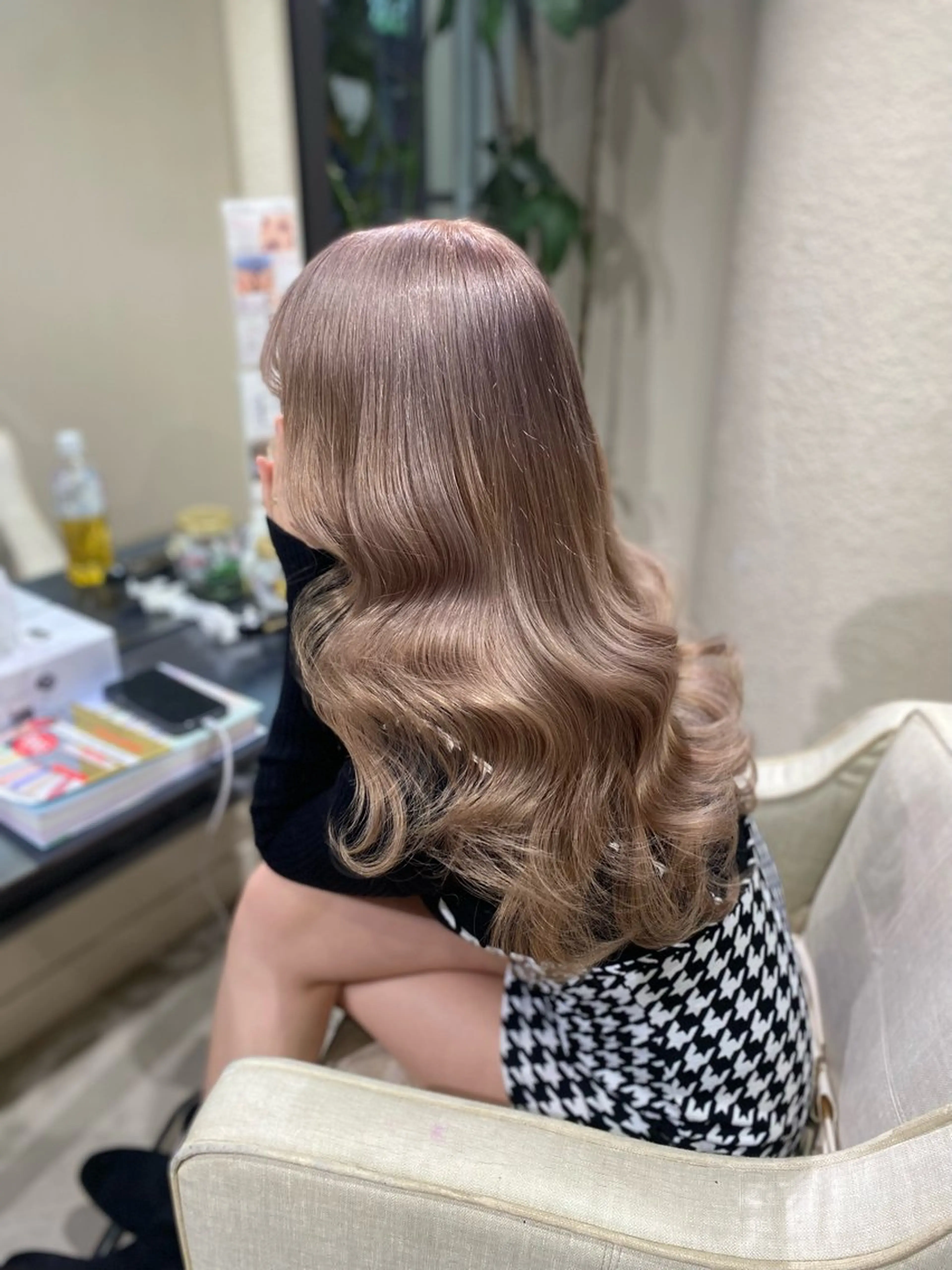カラー ヘアカラー ハイトーン✨艶髪💘 💘 AYANO💘のヘアスタイル