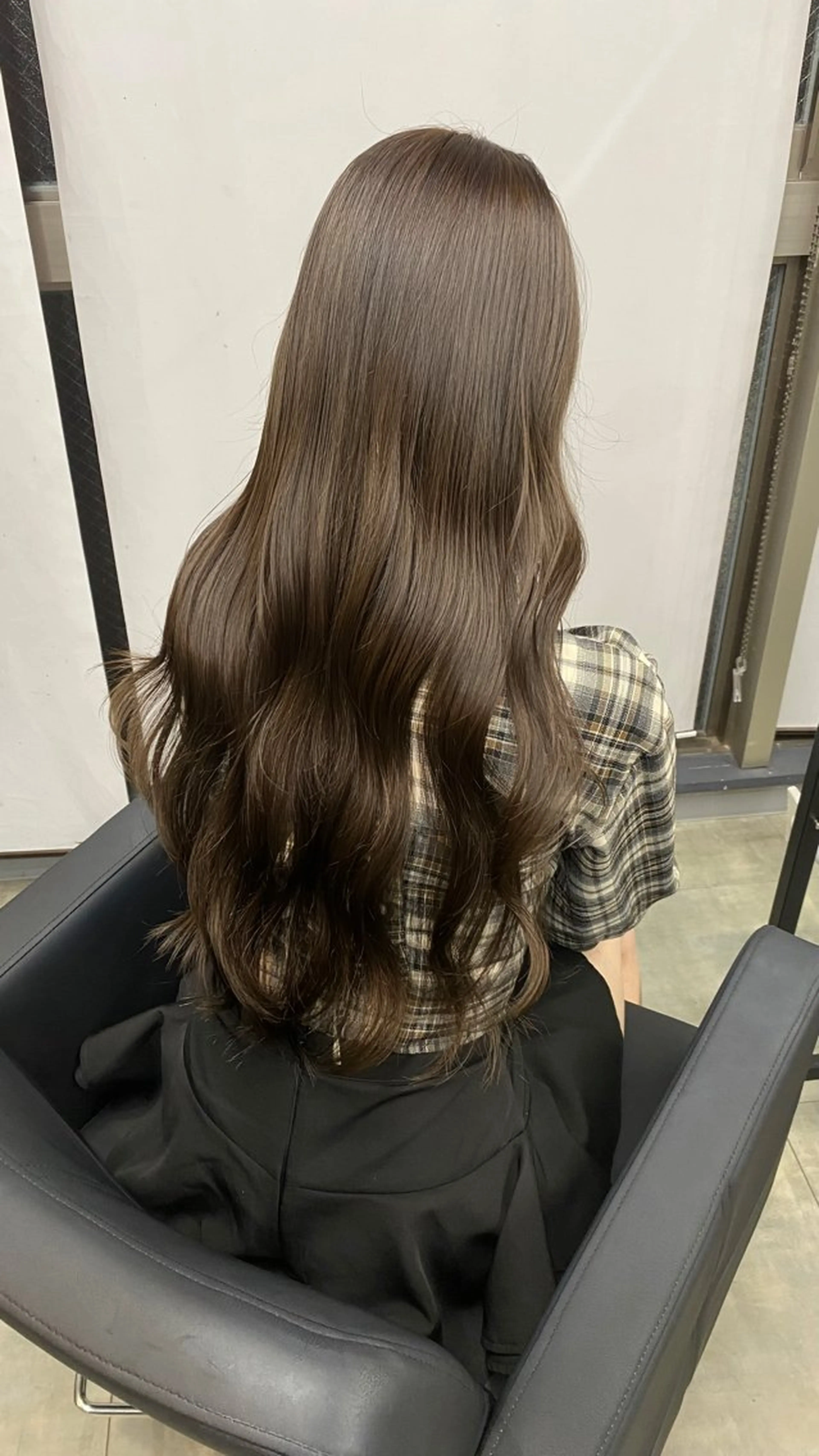 カラー 𝗮𝘆𝘂𝗺𝗶 ハイトーン🎀のヘアスタイル