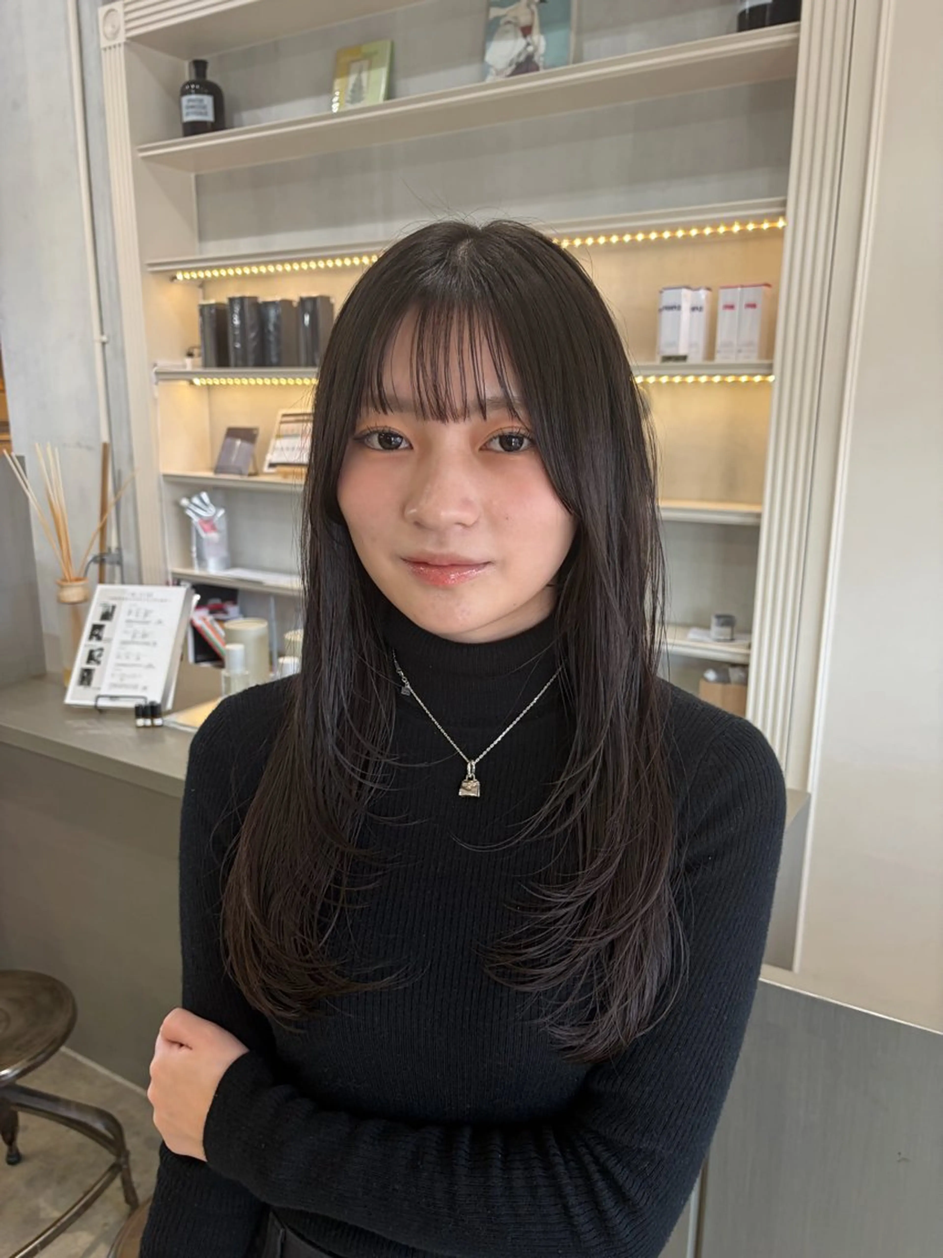ロング カラー 透明感カラー ダークグレー ダークグレージュ グレージュ レイヤーカット カット ヘアカラー トリートメント 髪質改善特化🥣🫧 天神美容室のヘアスタイル