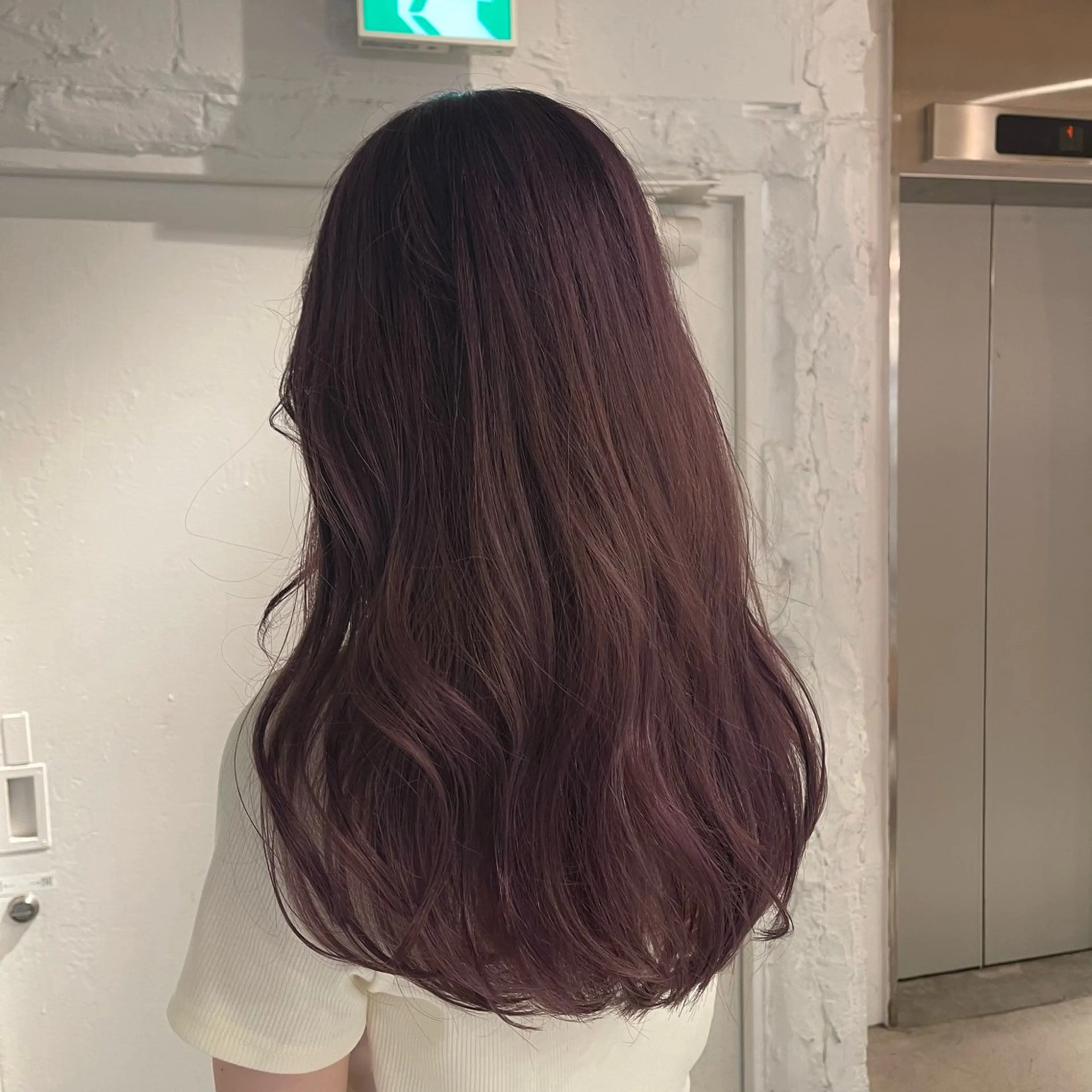 ロング カラー ラベンダーカラー nameless miichiのヘアスタイル