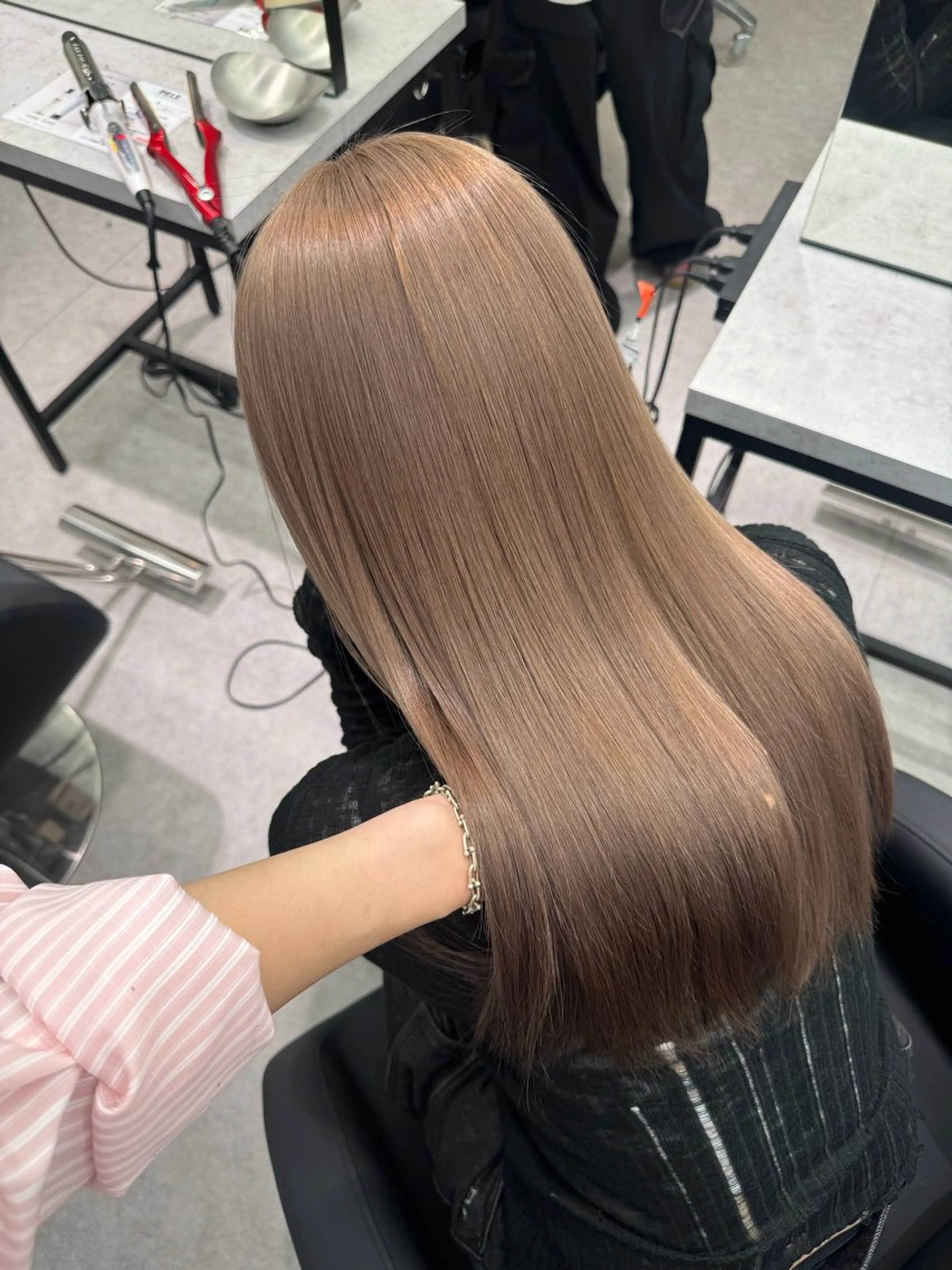 カラー ヘアアレンジ ハイトーン/渋谷/ haruka🪄🖤のヘアスタイル