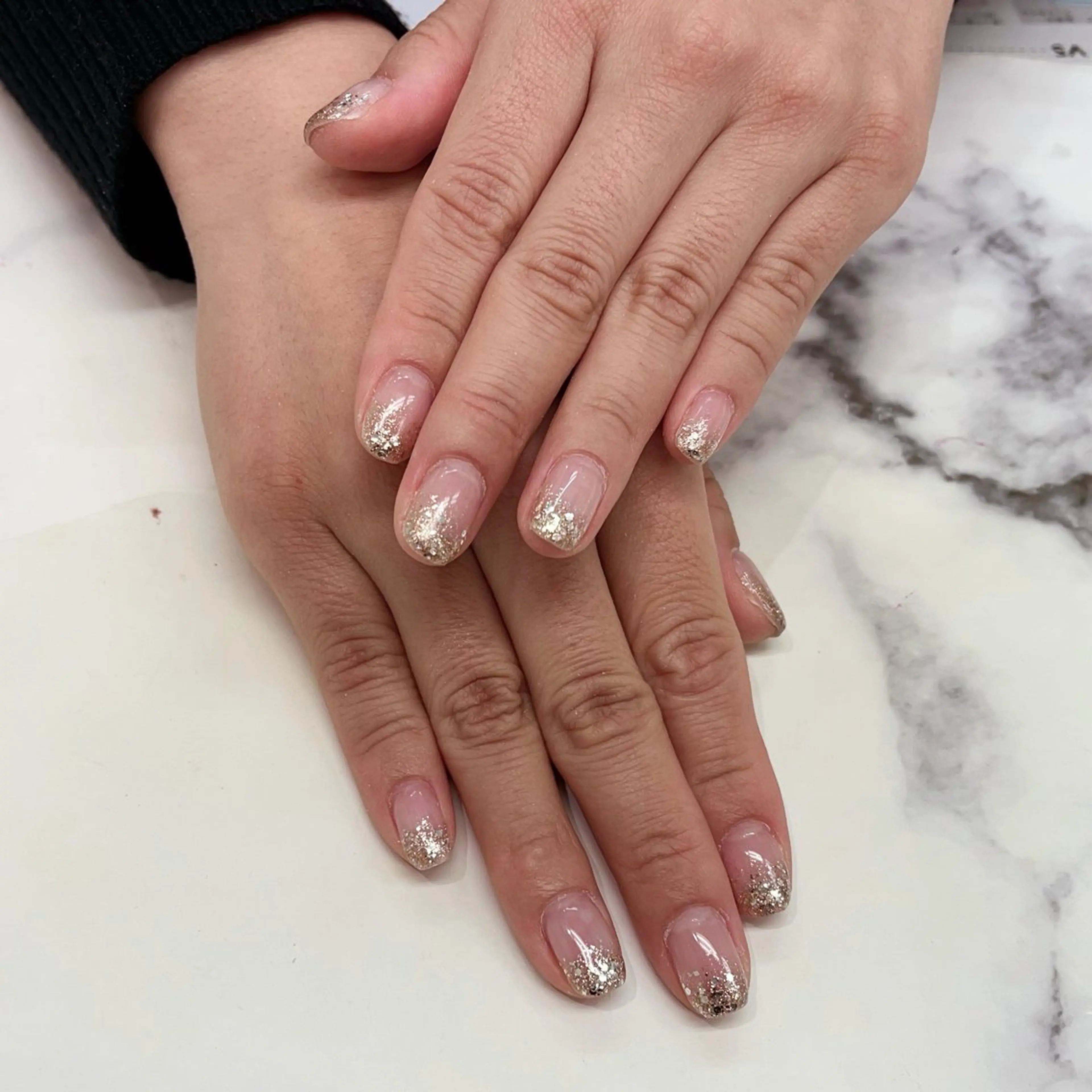 ネイル グラデーション ラメ(グリッター) ラメグラデーション Nail Buzz 宮木のネイルデザイン