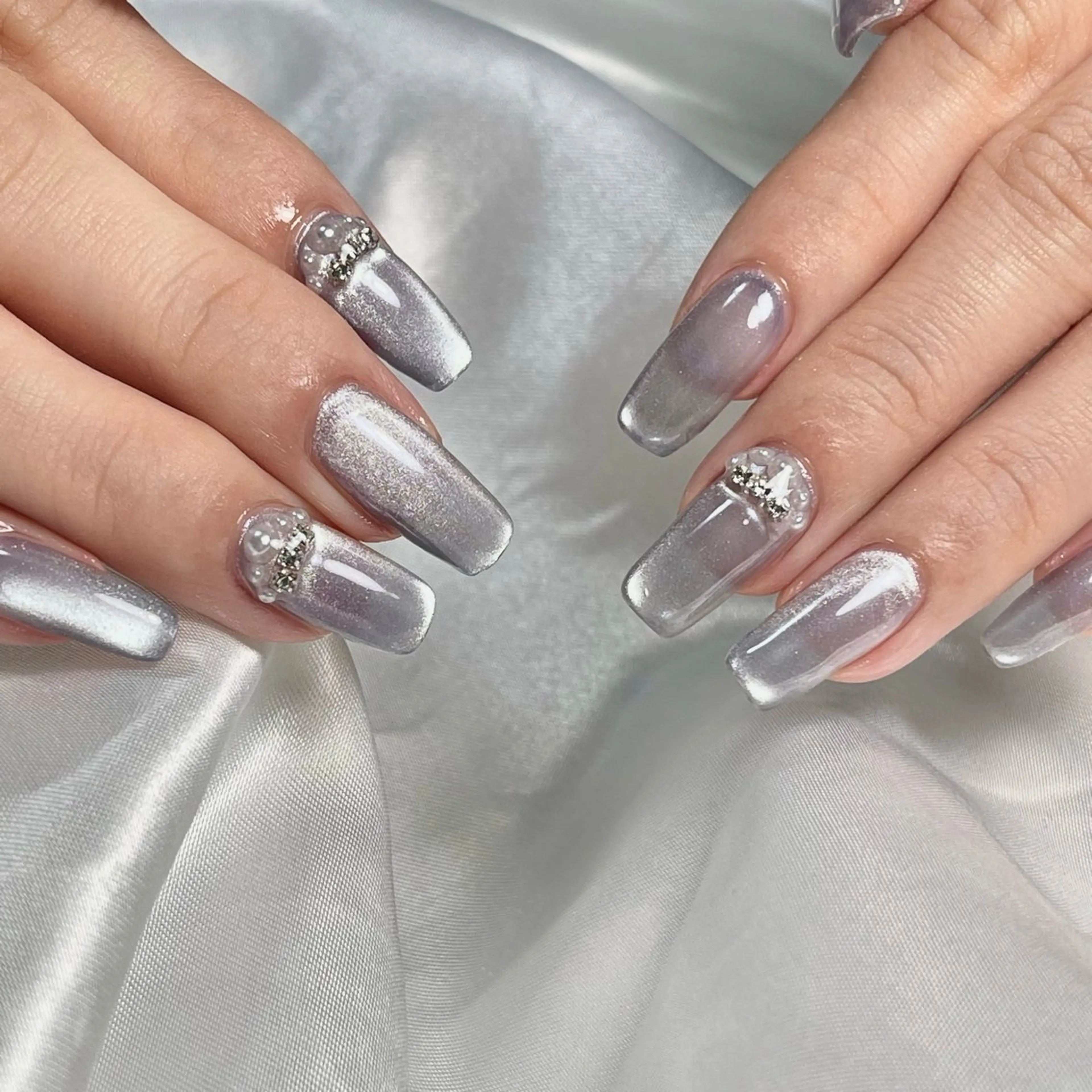 ネイル 水色 マグネットネイル RE SALONのネイルデザイン