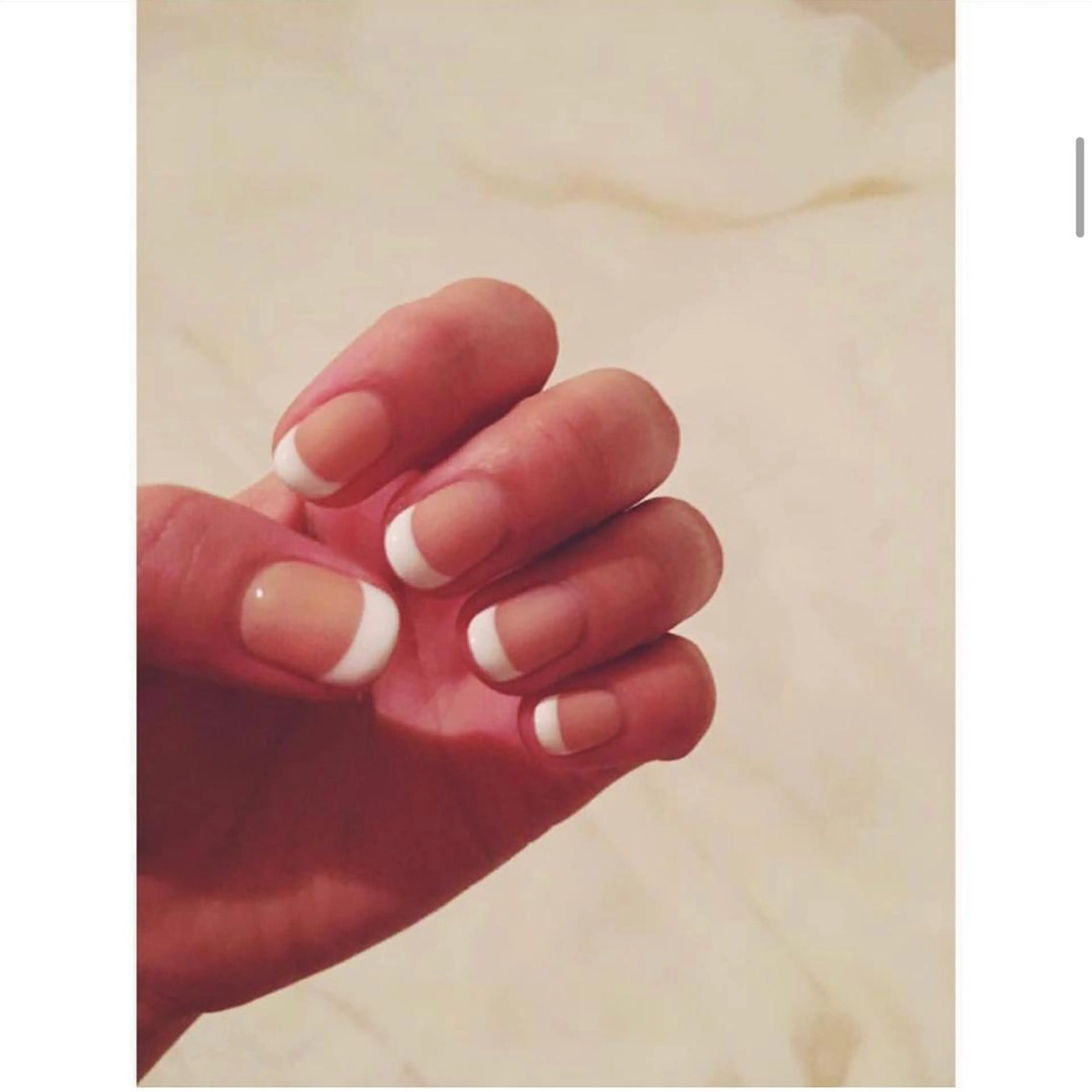 ネイル フレンチネイル ハンドネイル フットネイル ハンドケア Miyagi Asamiのネイルデザイン