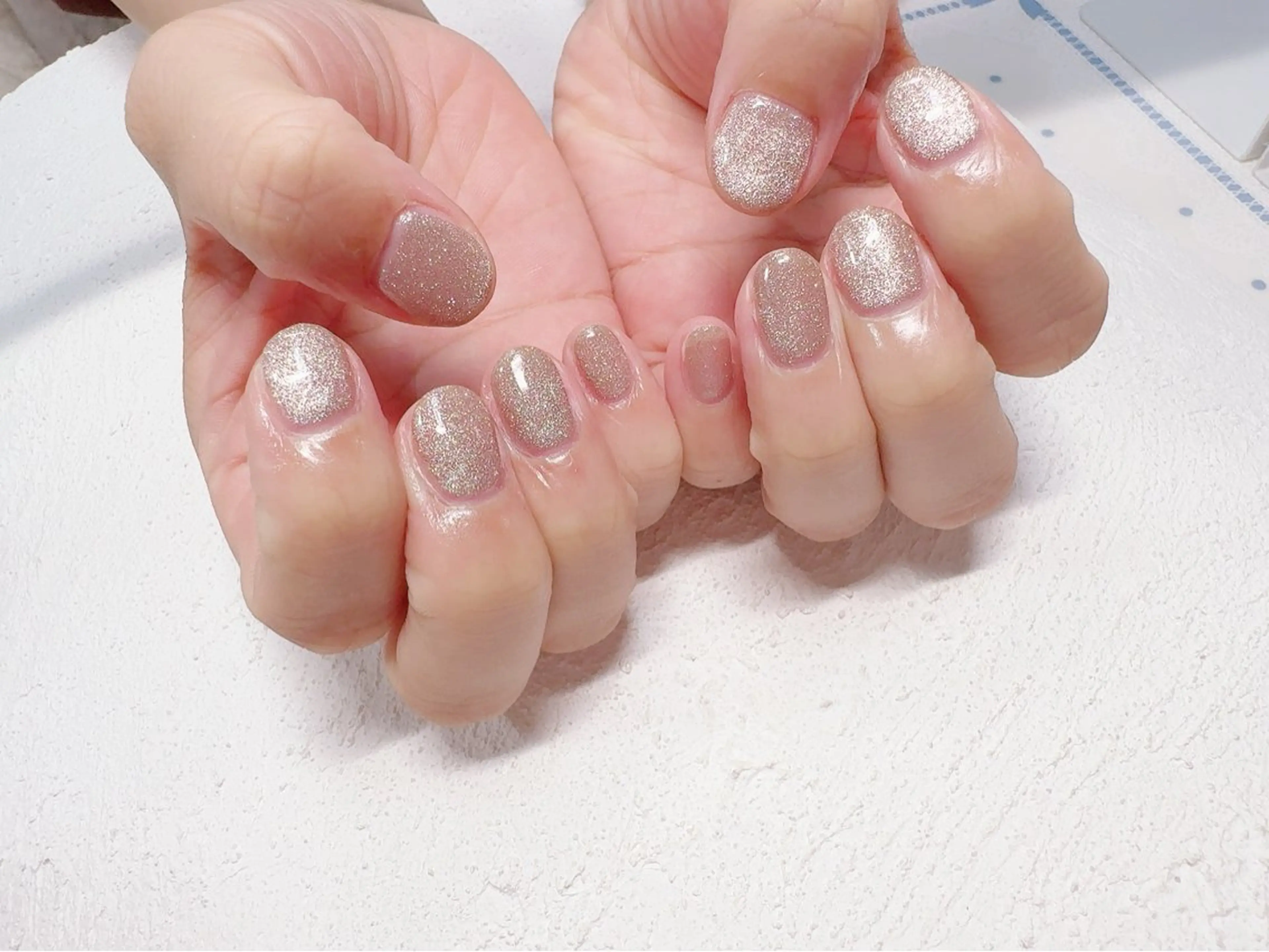 ネイル ジェルネイル マグネットネイル Regaro i.sのネイルデザイン