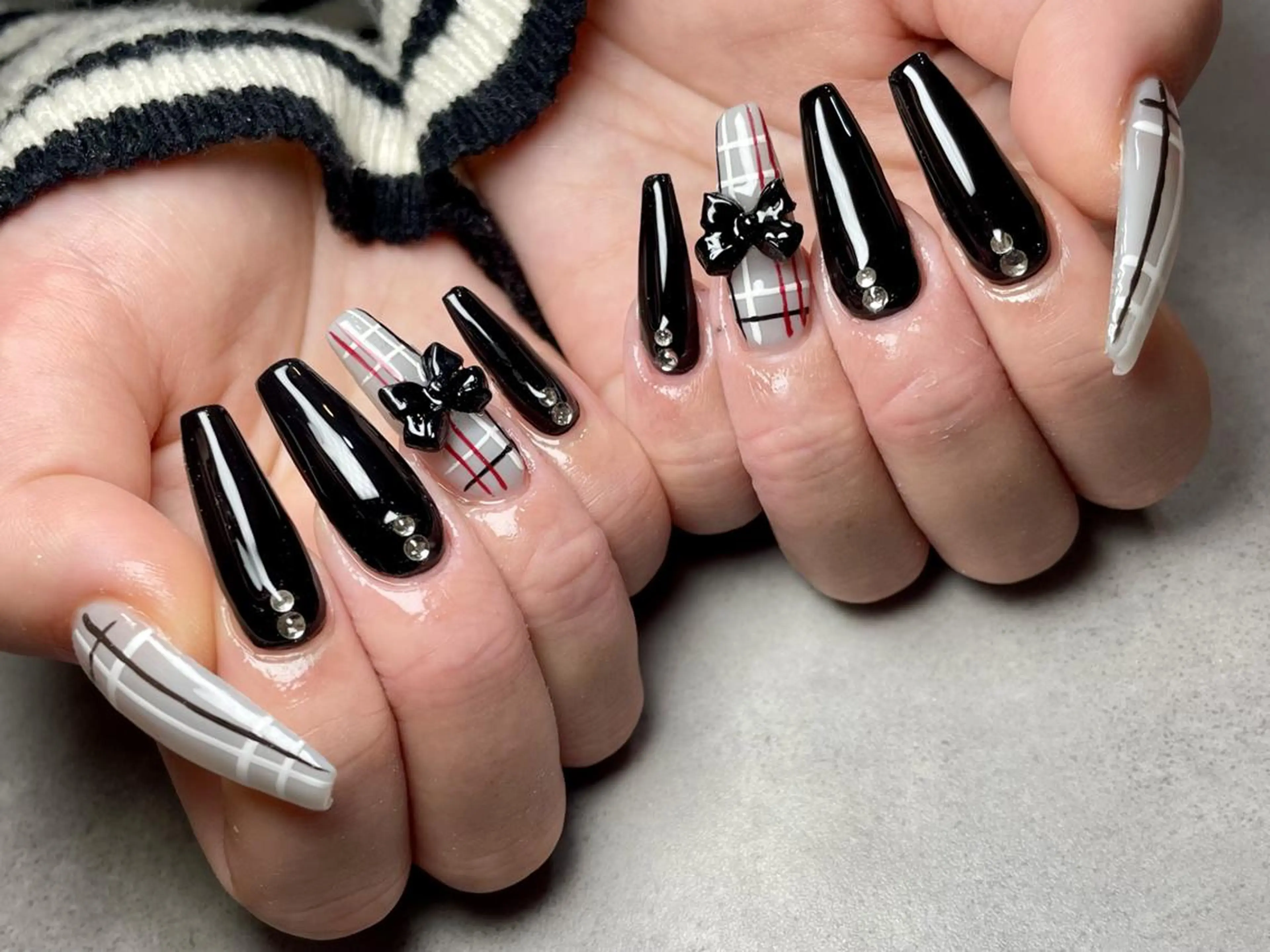 ネイル elu hのネイルデザイン