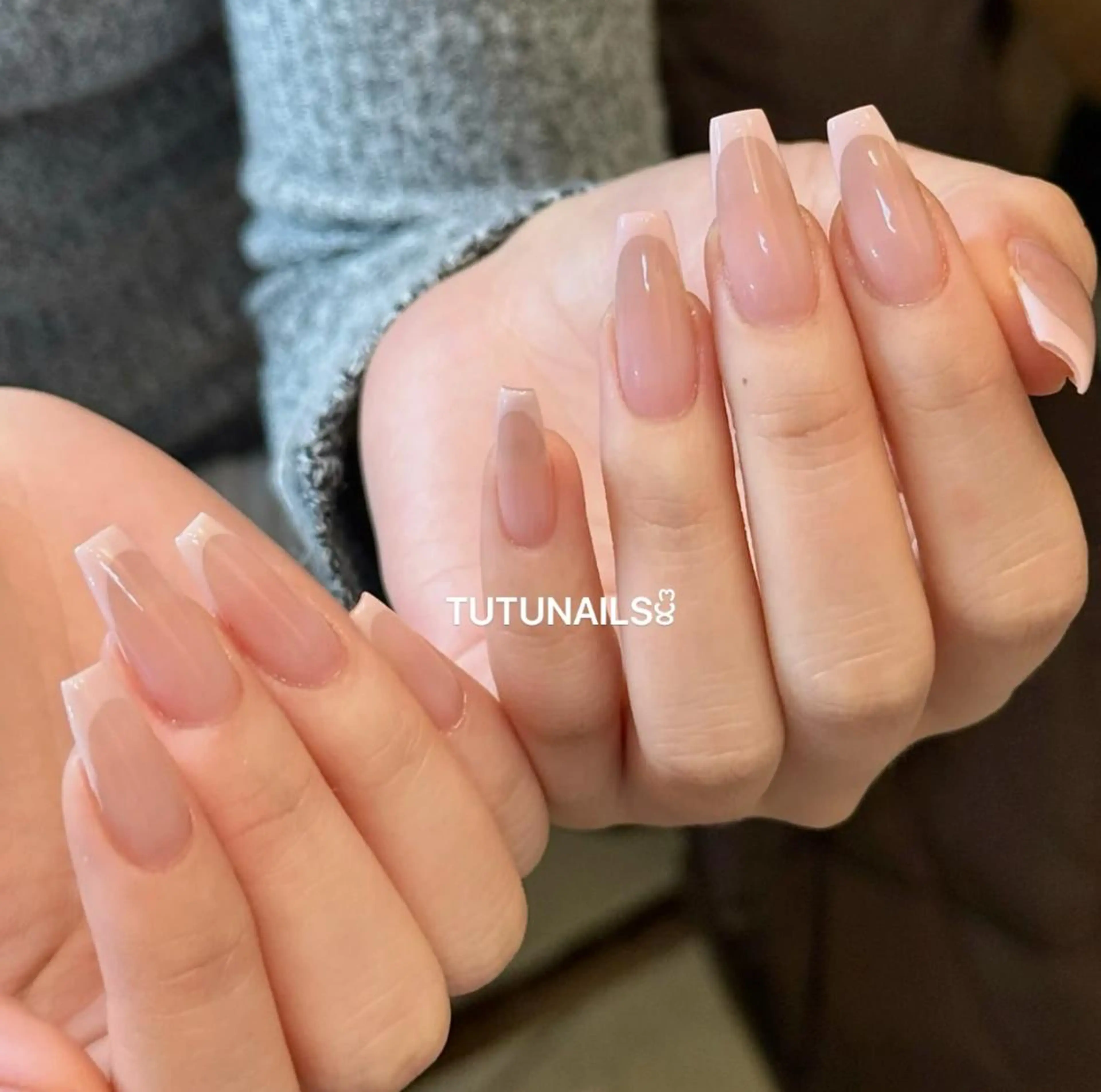 ネイル ハンドネイル 🎀まゆ 🪽🐾のネイルデザイン