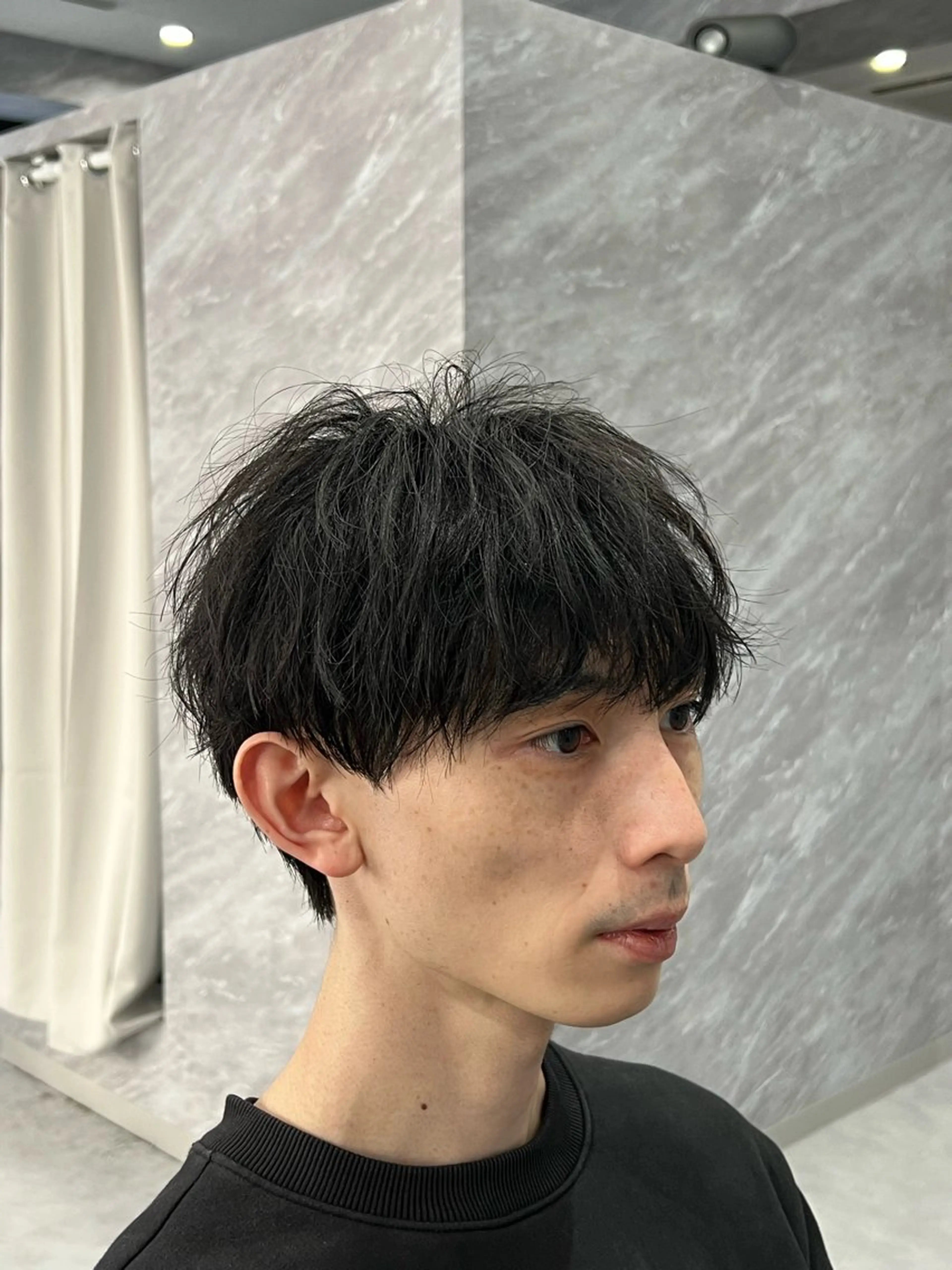パーマ メンズ マッシュ メンズパーマ ulus kobe 藤枝大地のヘアスタイル