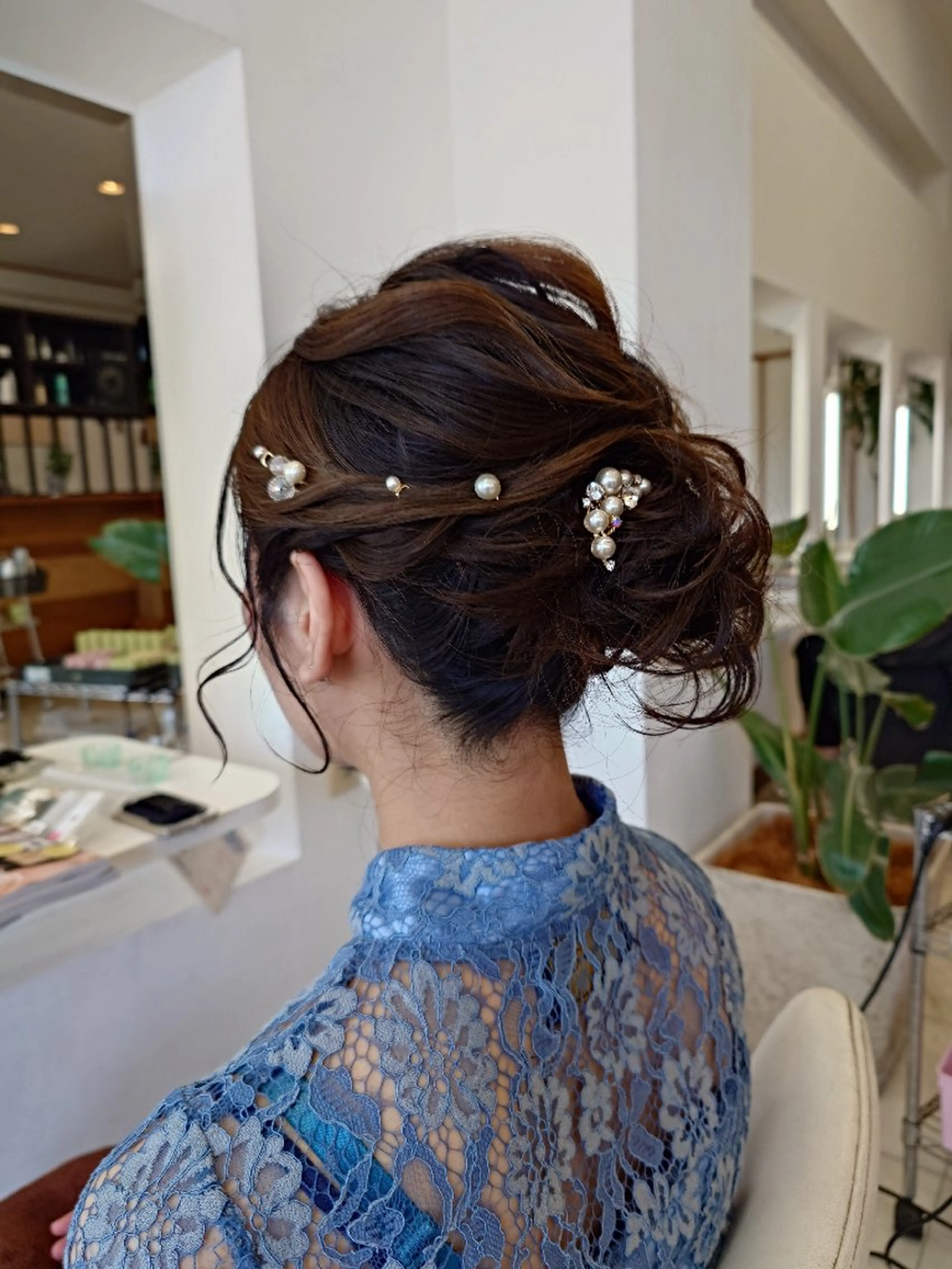 ミディアム ヘアアレンジ ヘアセット キンジョウ エナミのヘアスタイル