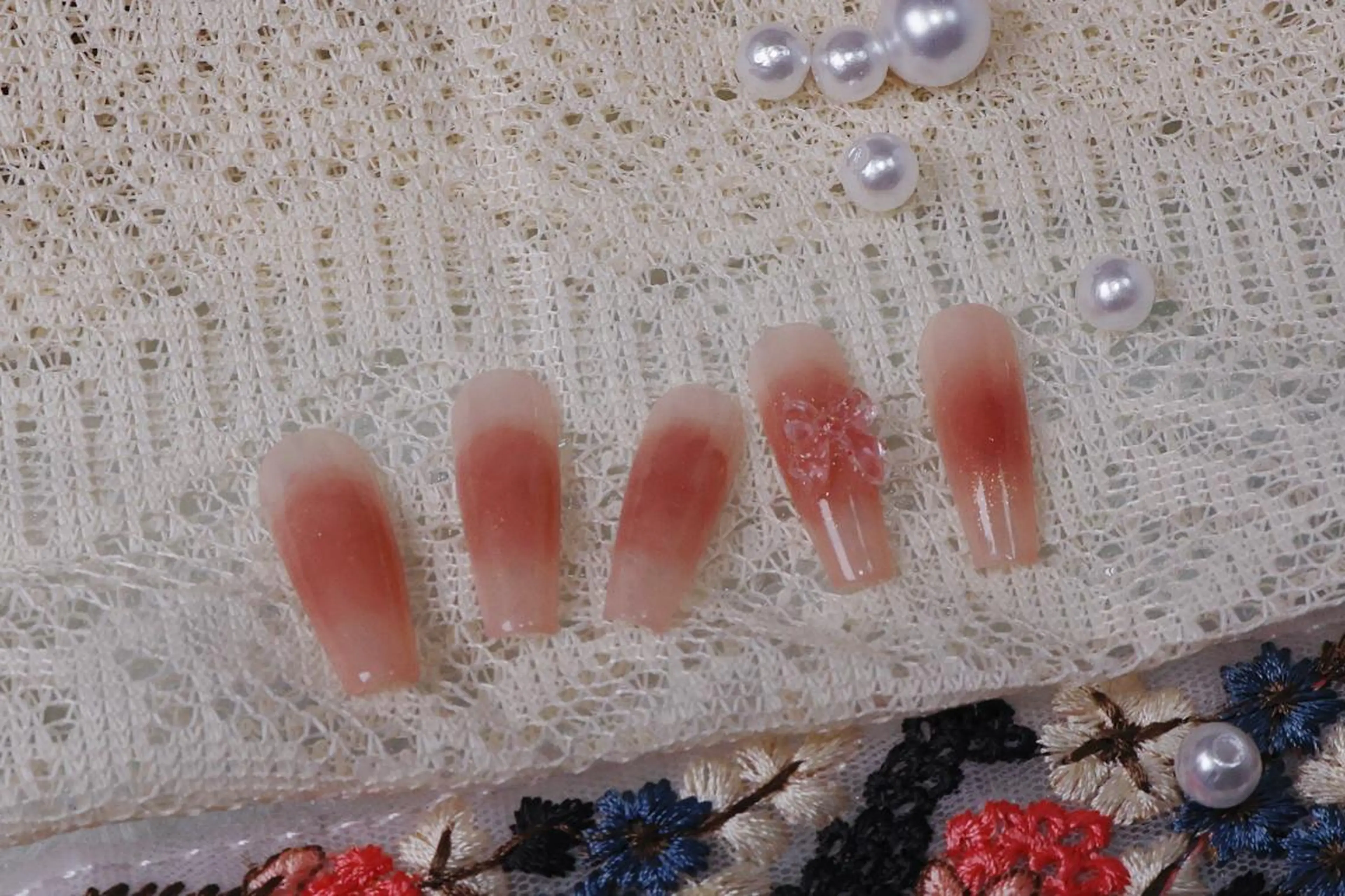 ネイル ハロウィン ロングネイル マグネットネイル スカルプネイル ネイルチップ MSSugar Nailのネイルデザイン