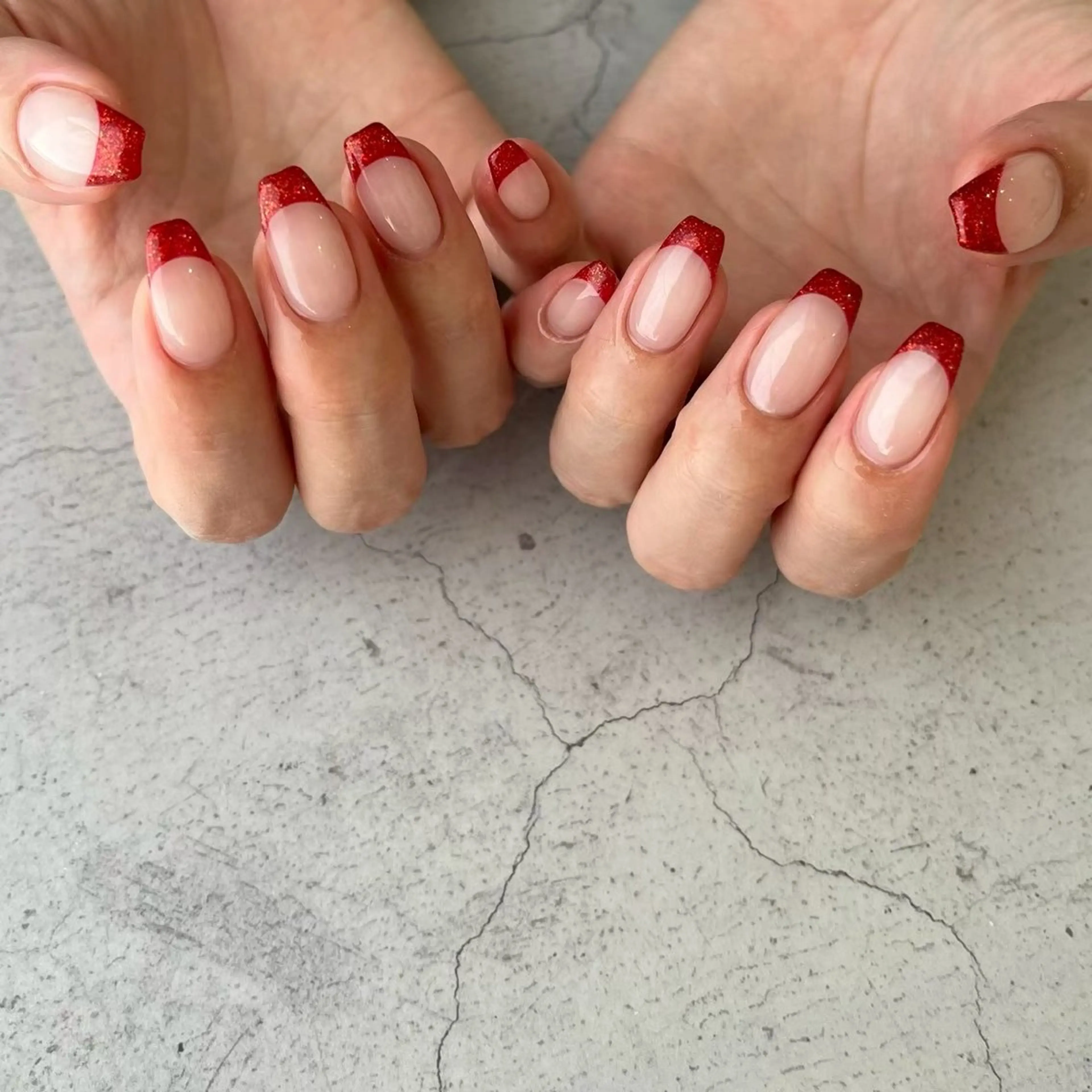 ハンド(オフあり).1カラー+フレンチネイルの写真