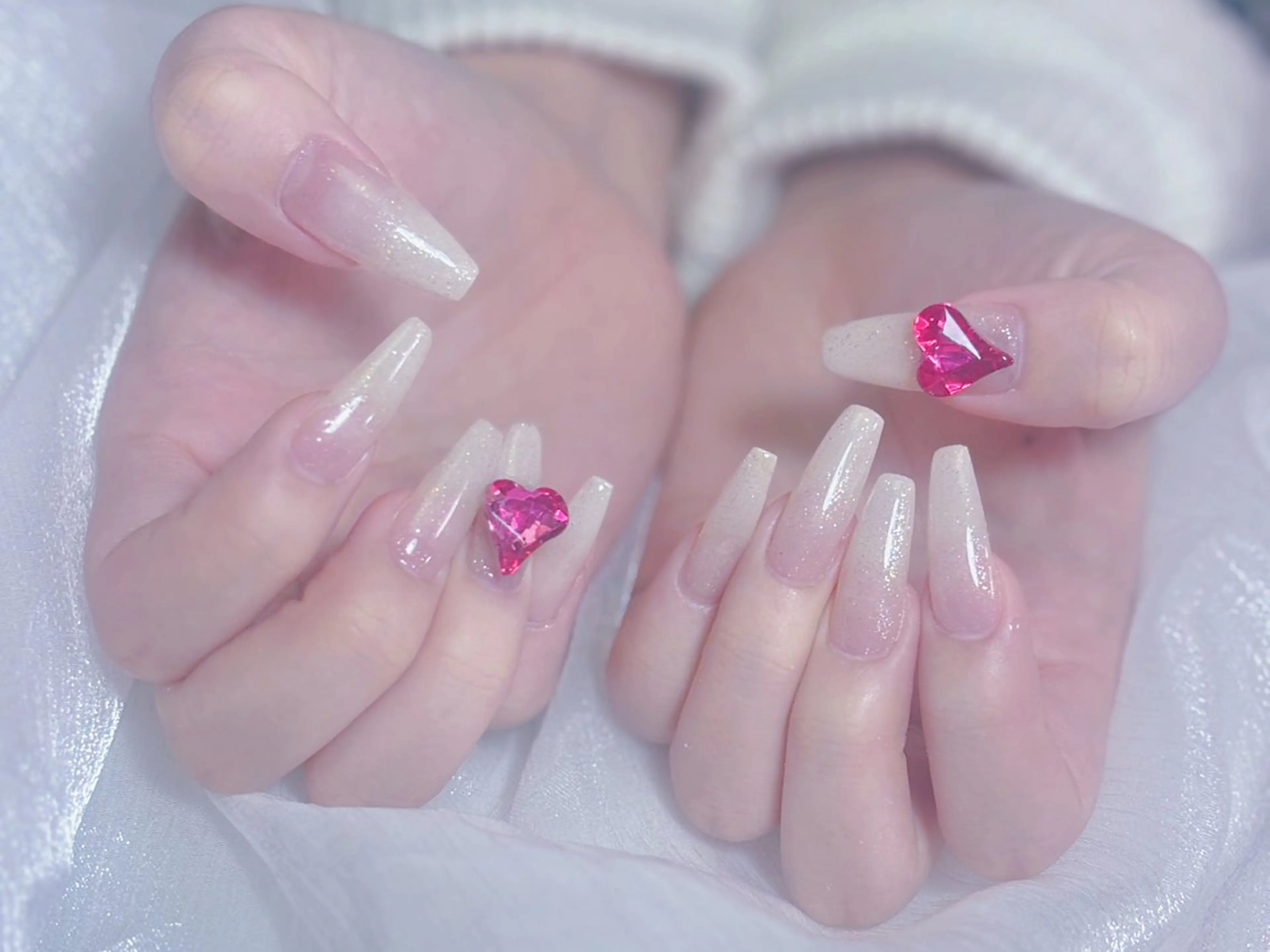 ネイル ネイルサロンエクラ 🫧Shizukaのネイルデザイン