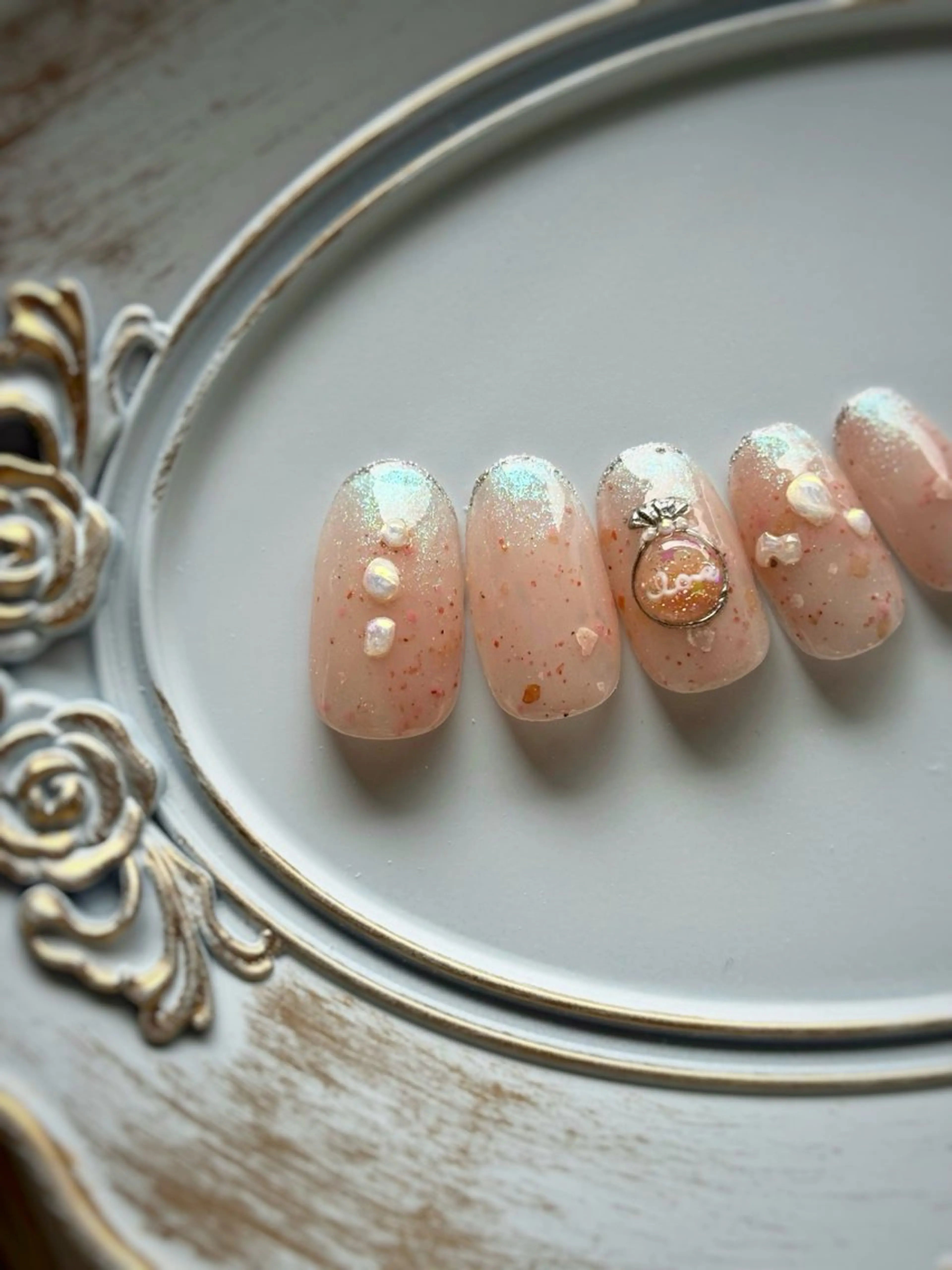 ネイル ハンドネイル FIORITURA Maikoのネイルデザイン