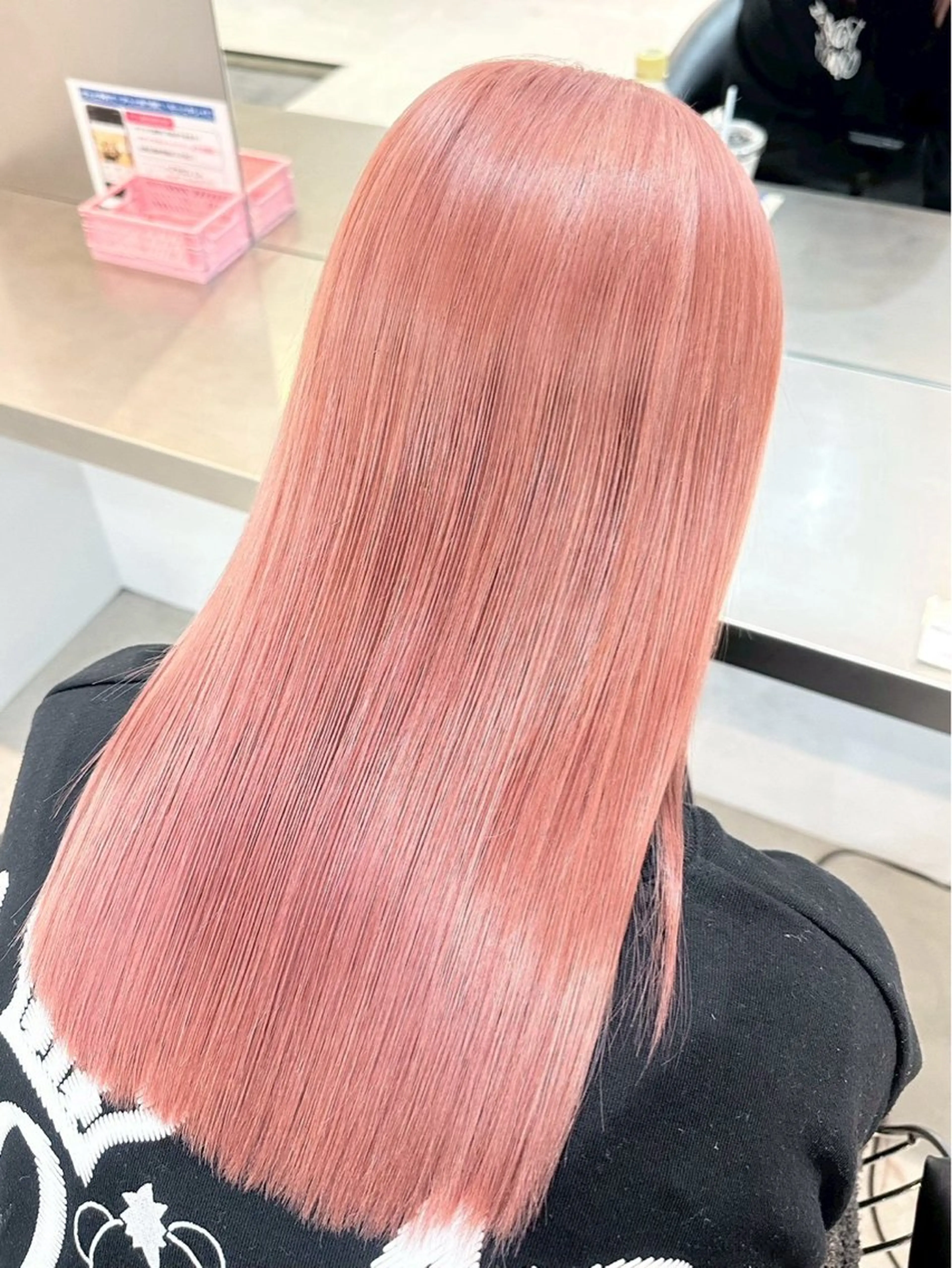 ロング カラー ピンクカラー ヘアカラー うる艶カラー 🪐💫serenaのヘアスタイル