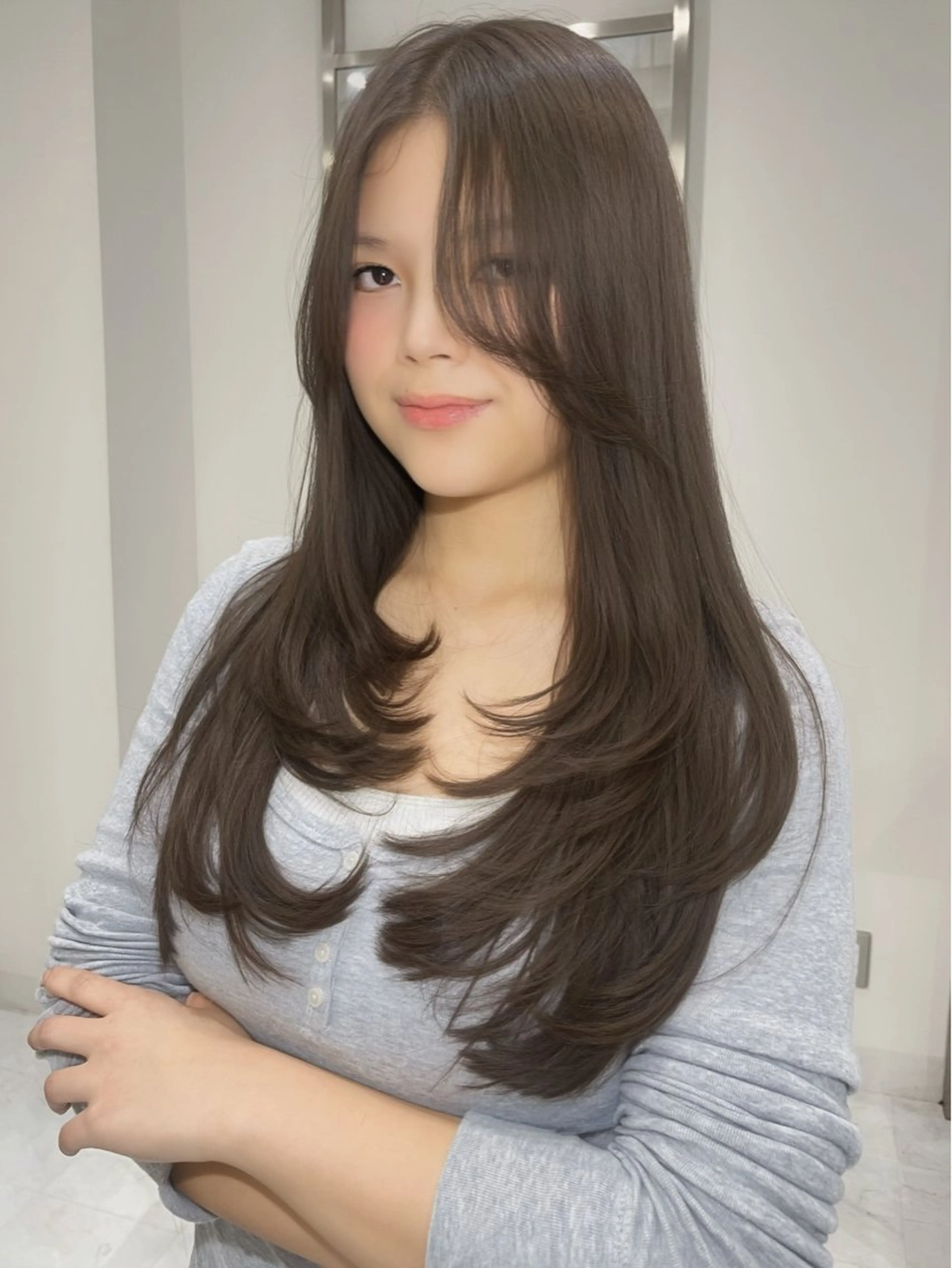 ロング YOLO/ HANAのヘアスタイル