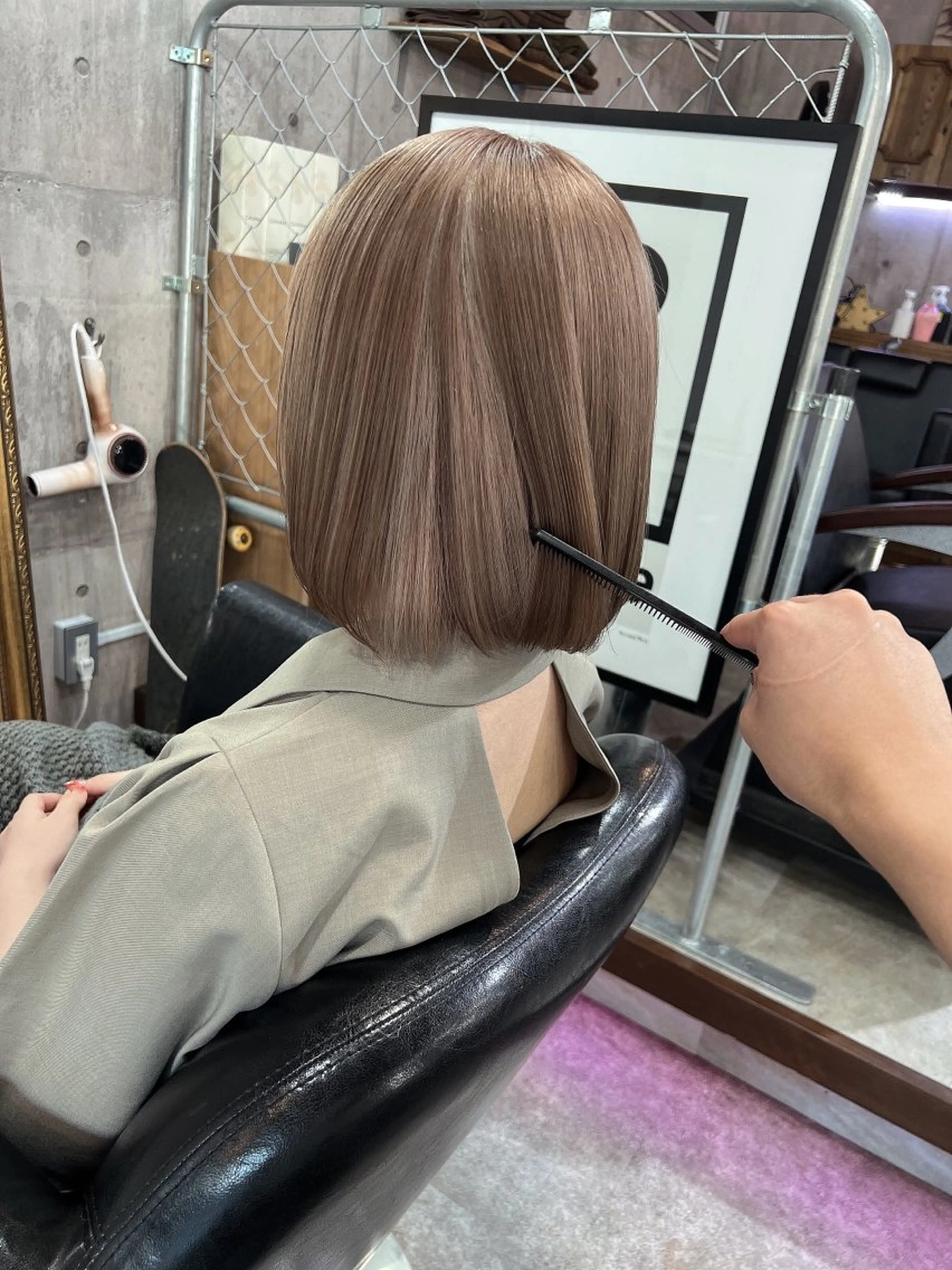 ミディアム ヘアカラー ☀️ハイトーンボブ ☀️石川 海斗のヘアスタイル