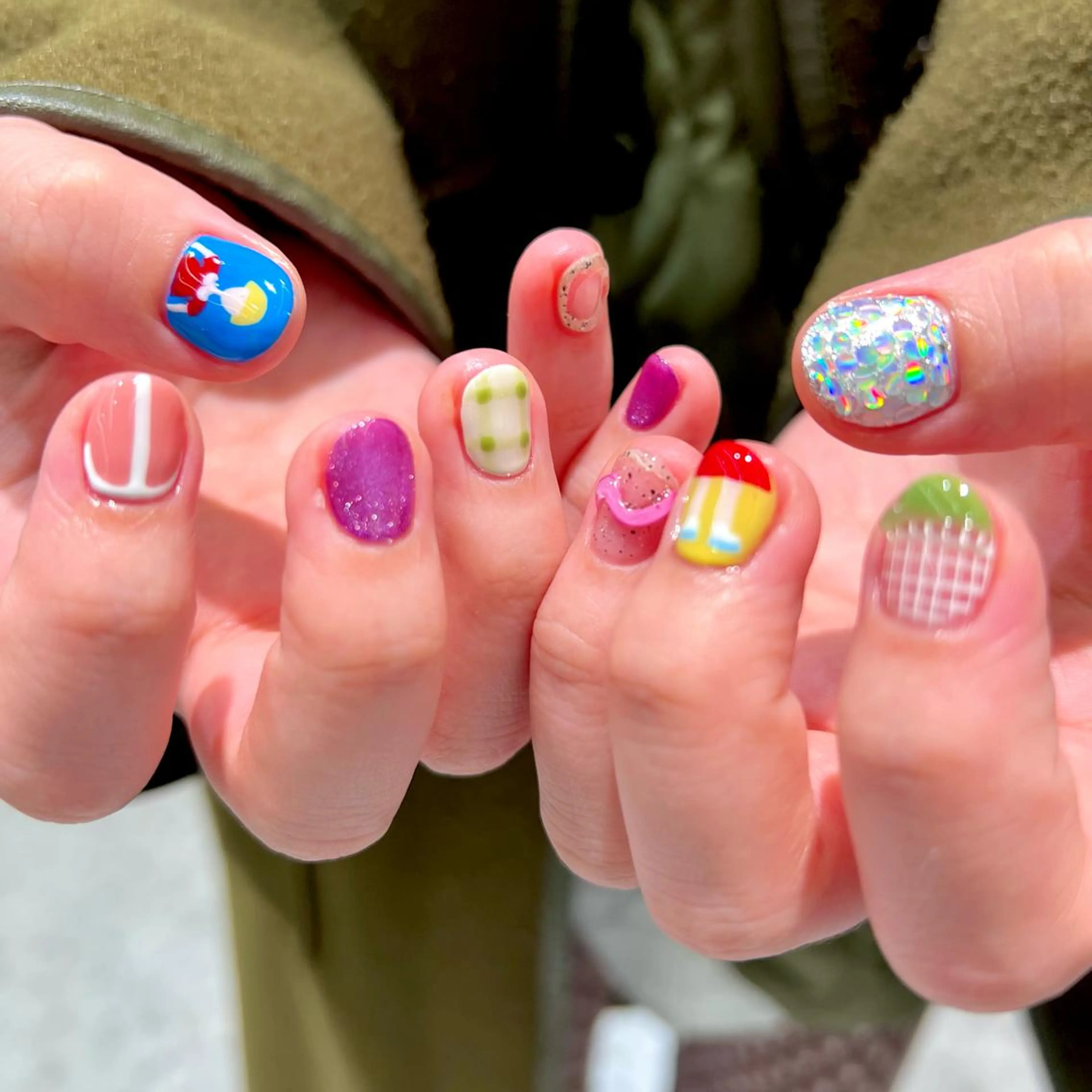 ネイル ハンドネイル 🧁🥕 asukaのネイルデザイン