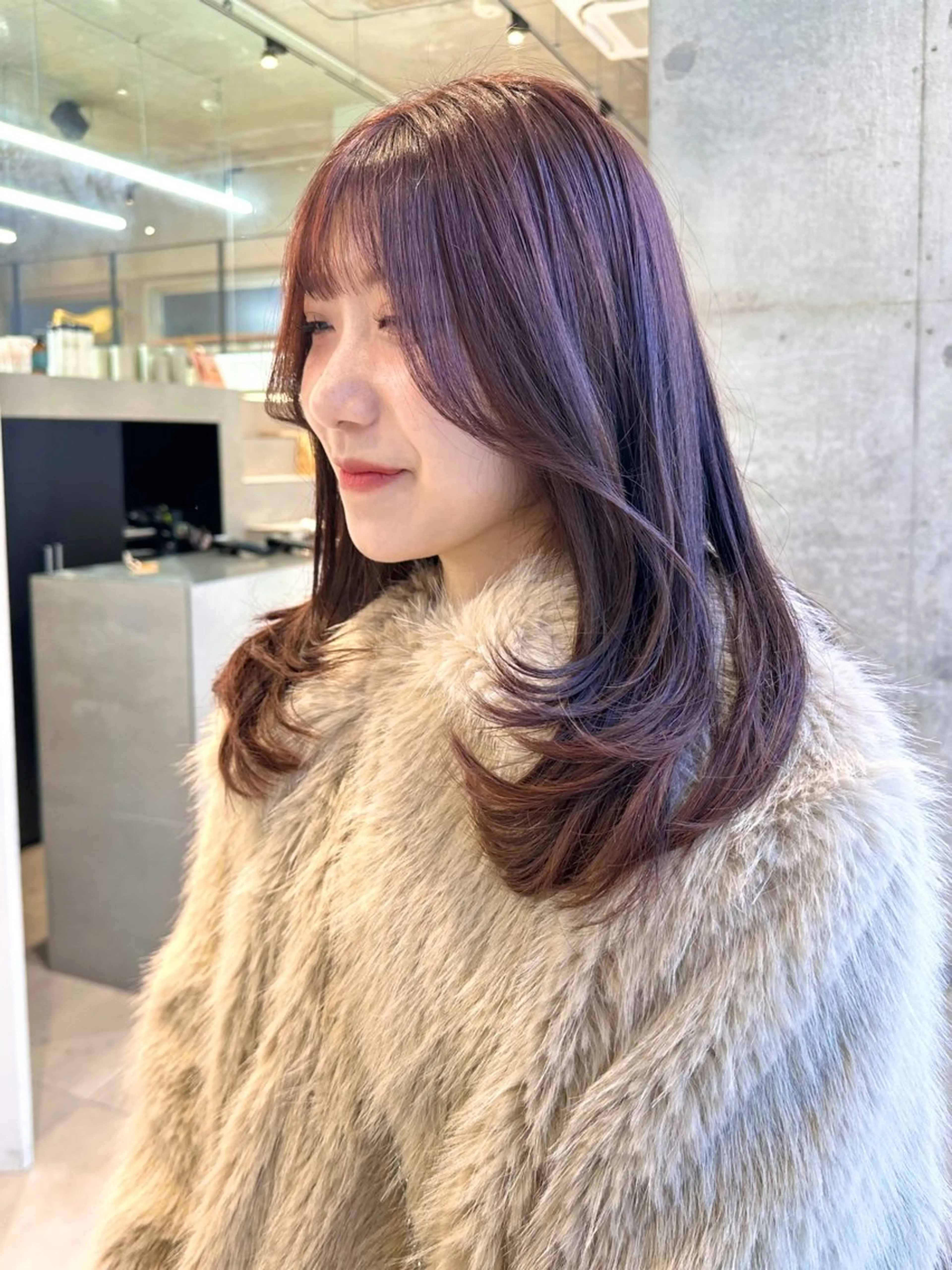 セミロング カラー ブラウンカラー ピンクカラー ピンクブラウン 染谷 遥花のヘアスタイル