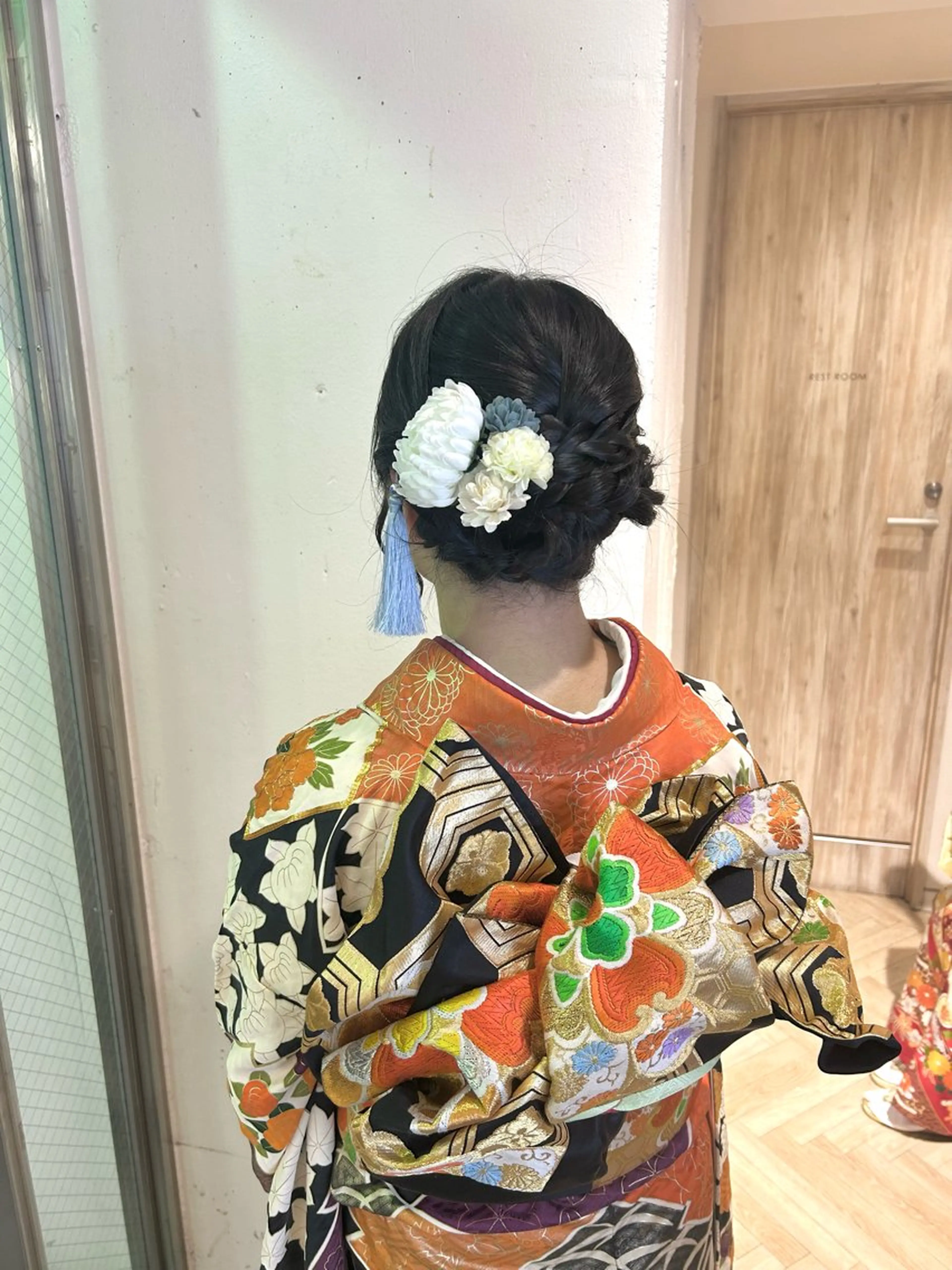 セミロング ♛︎ きっか ♛︎ ヘアアレンジ🩵のヘアスタイル