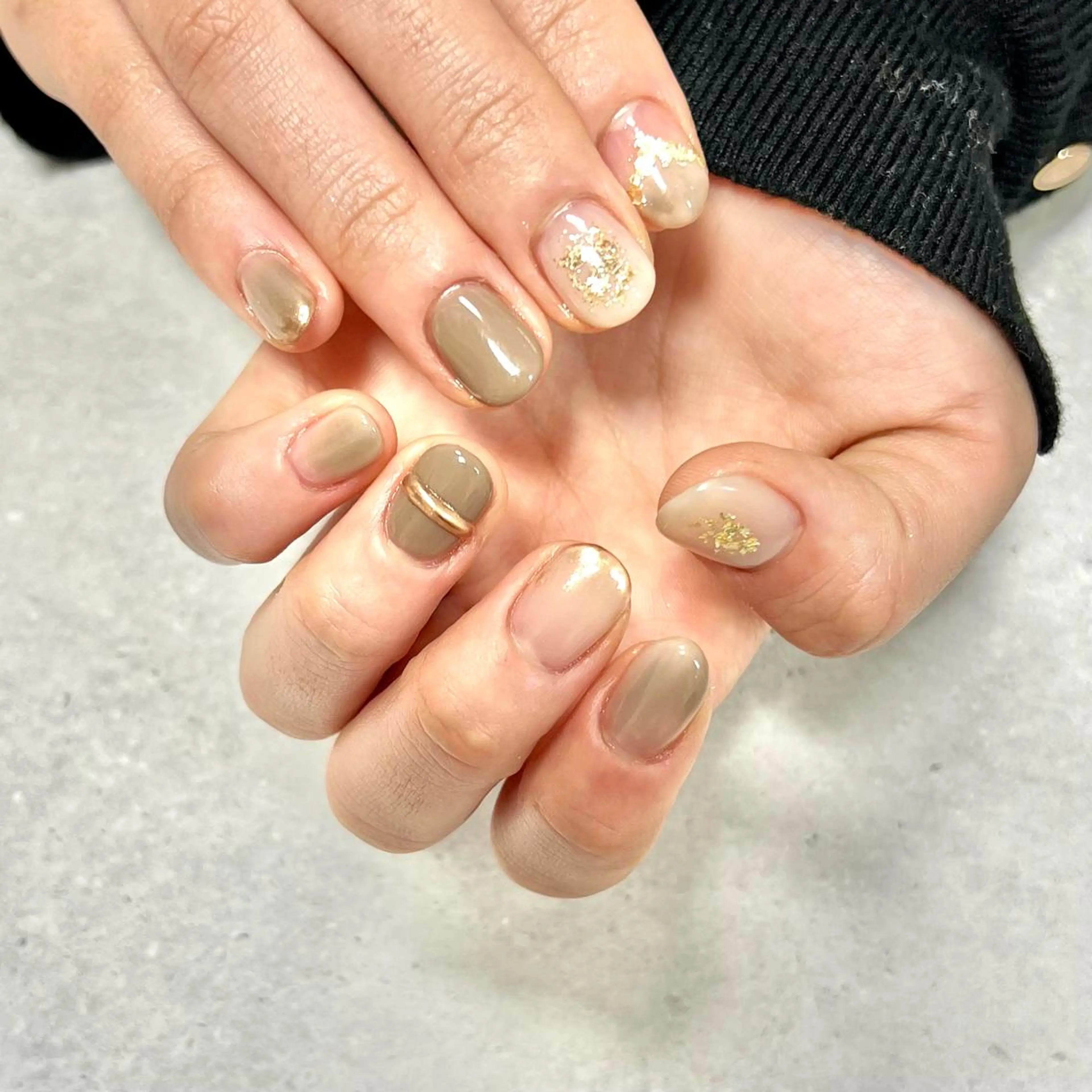 ネイル 成人式 ミラーネイル ニュアンスネイル ステラ marikominoのネイルデザイン