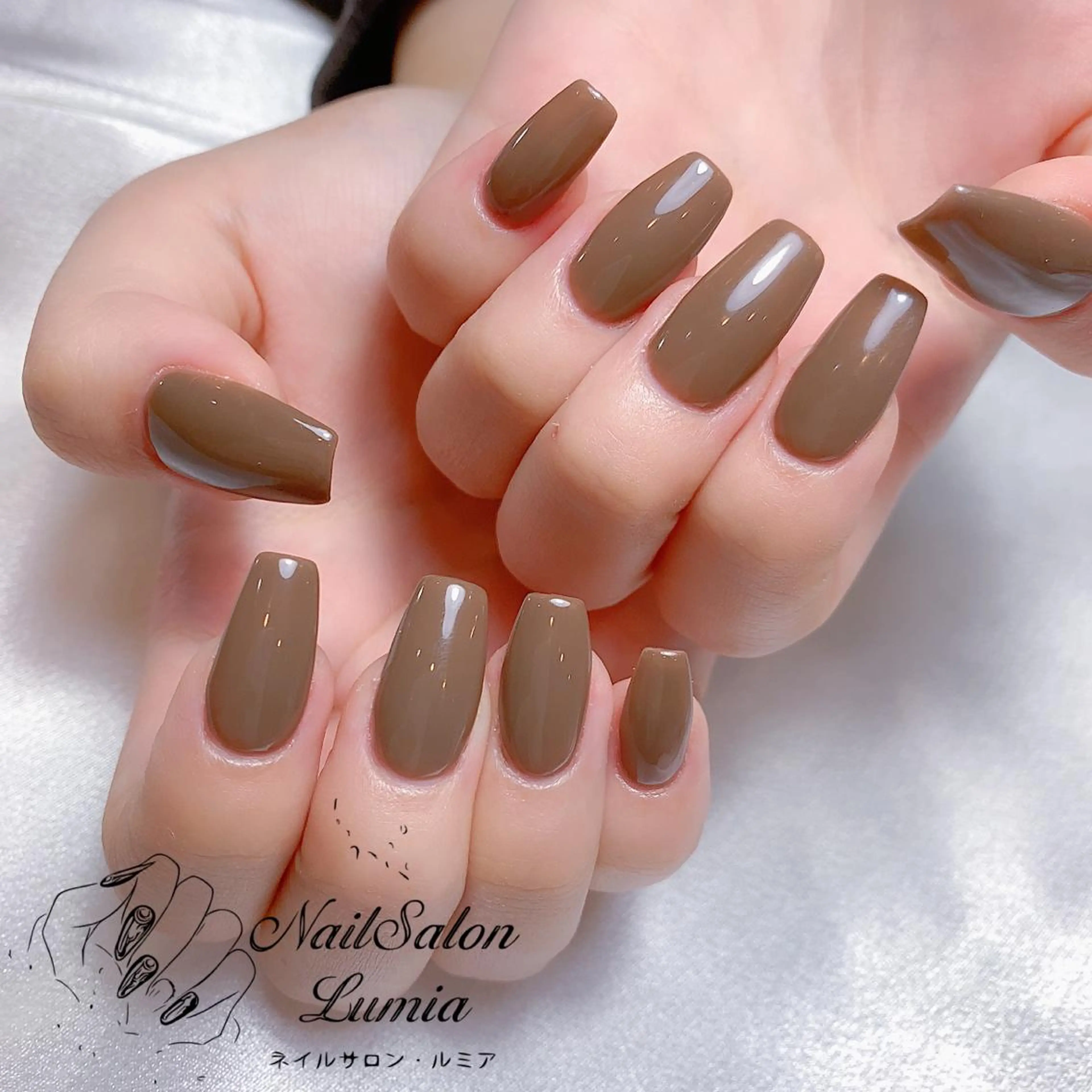 ネイル ハンドネイル ネイルサロン ルミア Lumia 店長のネイルデザイン